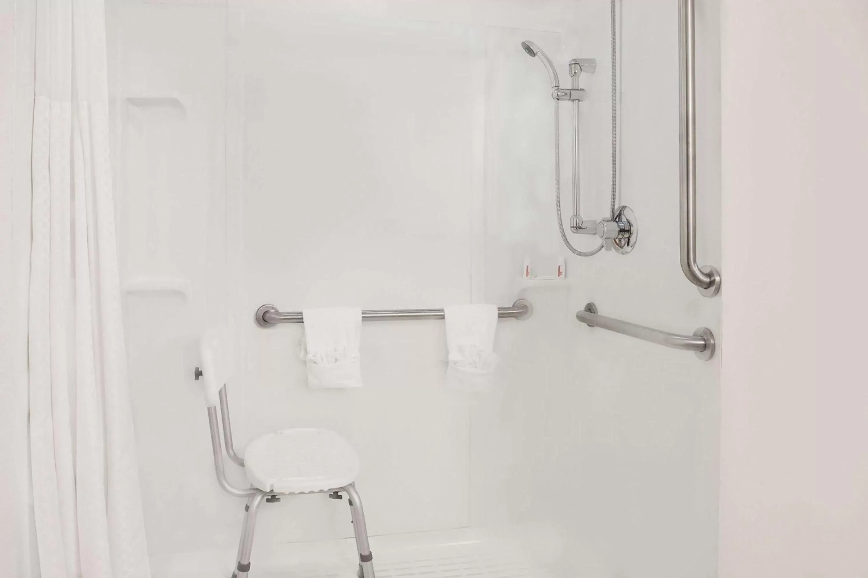 Shower, Bathroom in Super 8 by Wyndham Danville