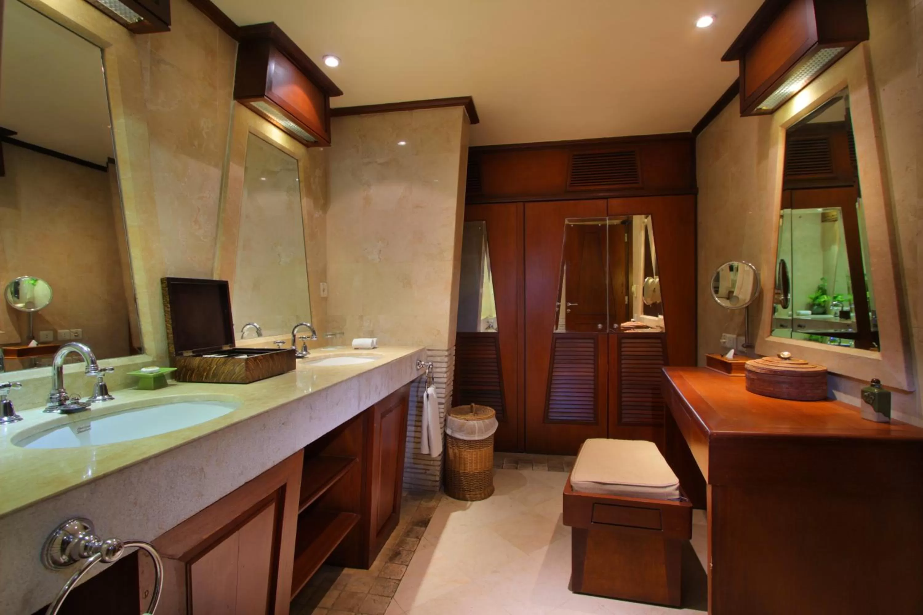 Toilet in AlamKulkul Boutique Resort