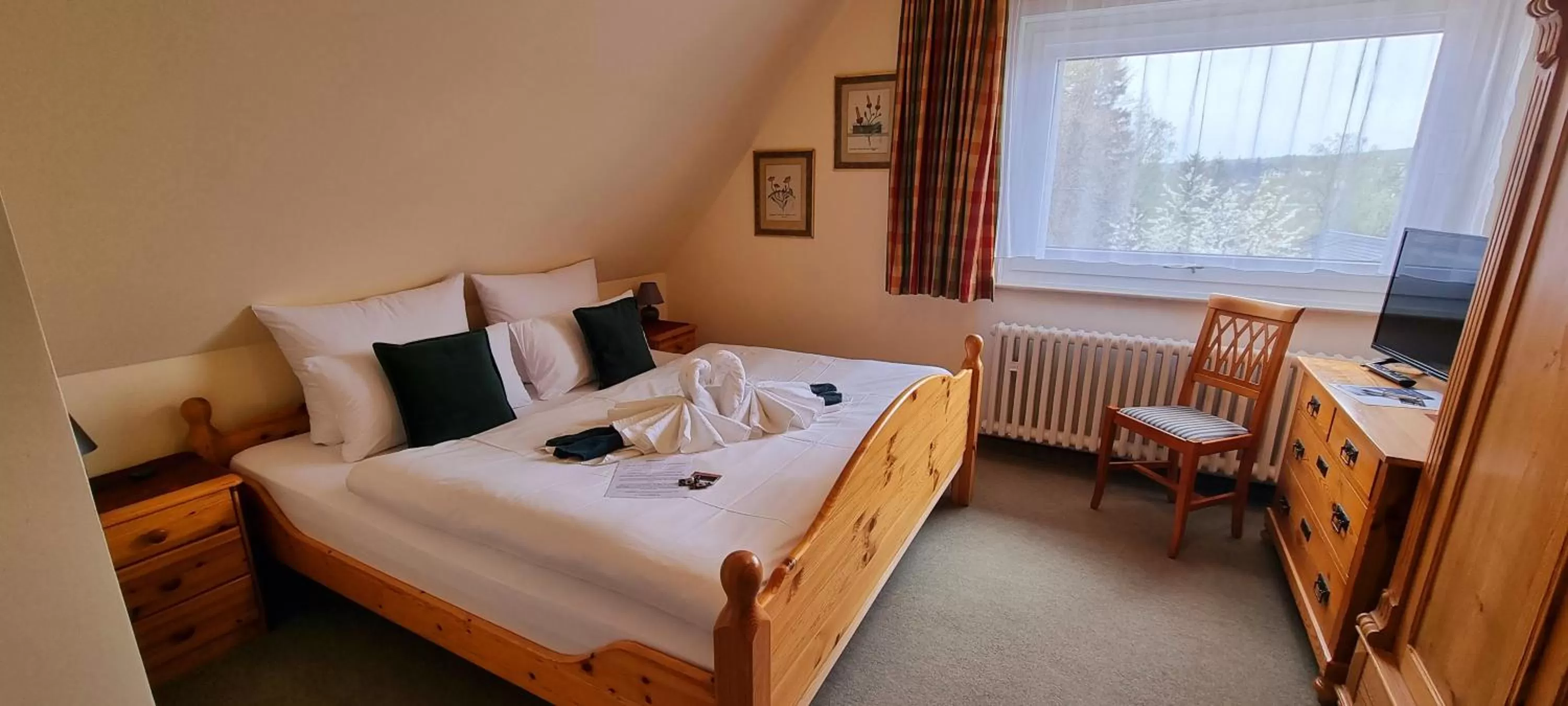 Bed in Hotel Elisabeth-Ilse