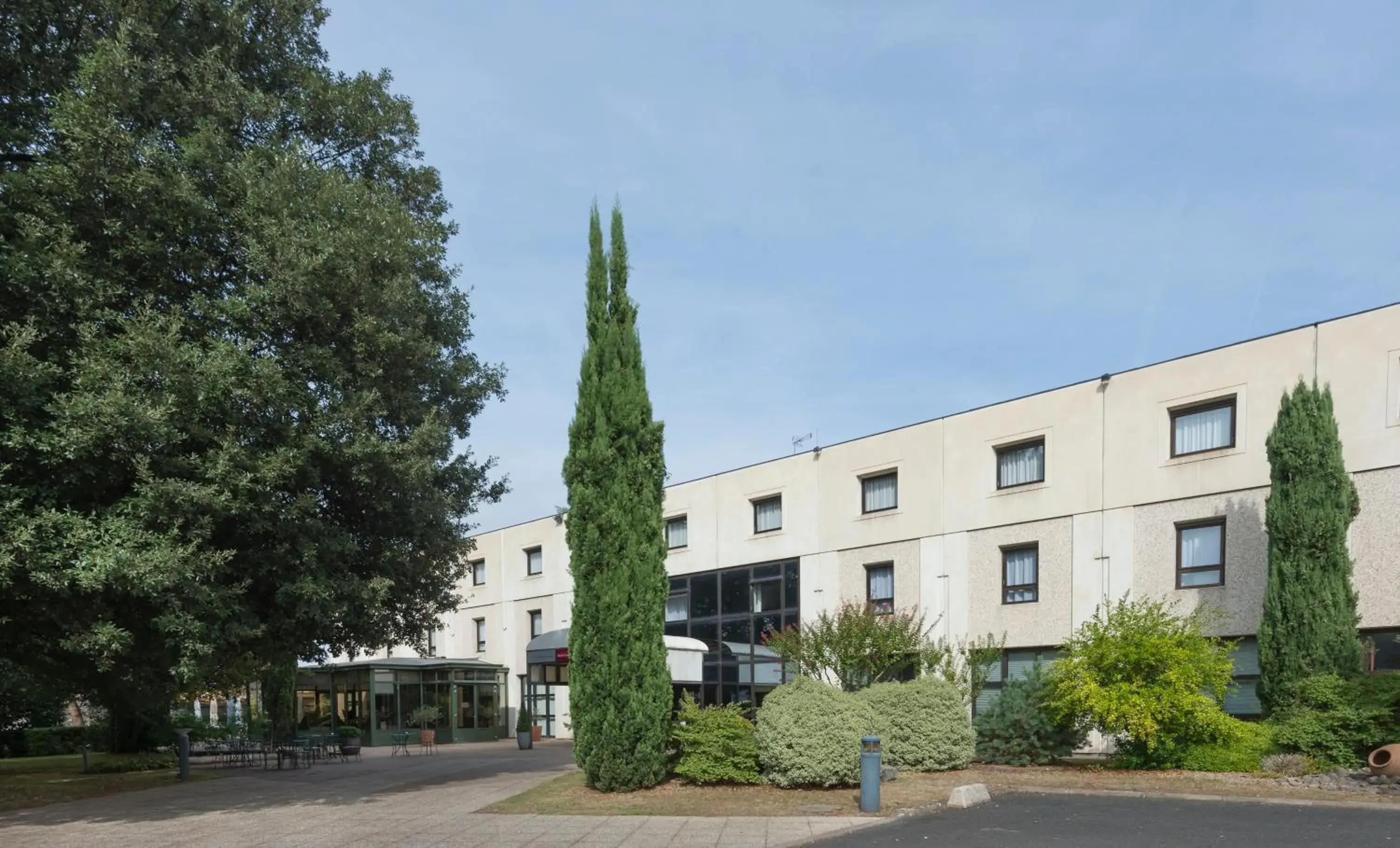 Facade/entrance, Property Building in Mercure Niort Marais Poitevin