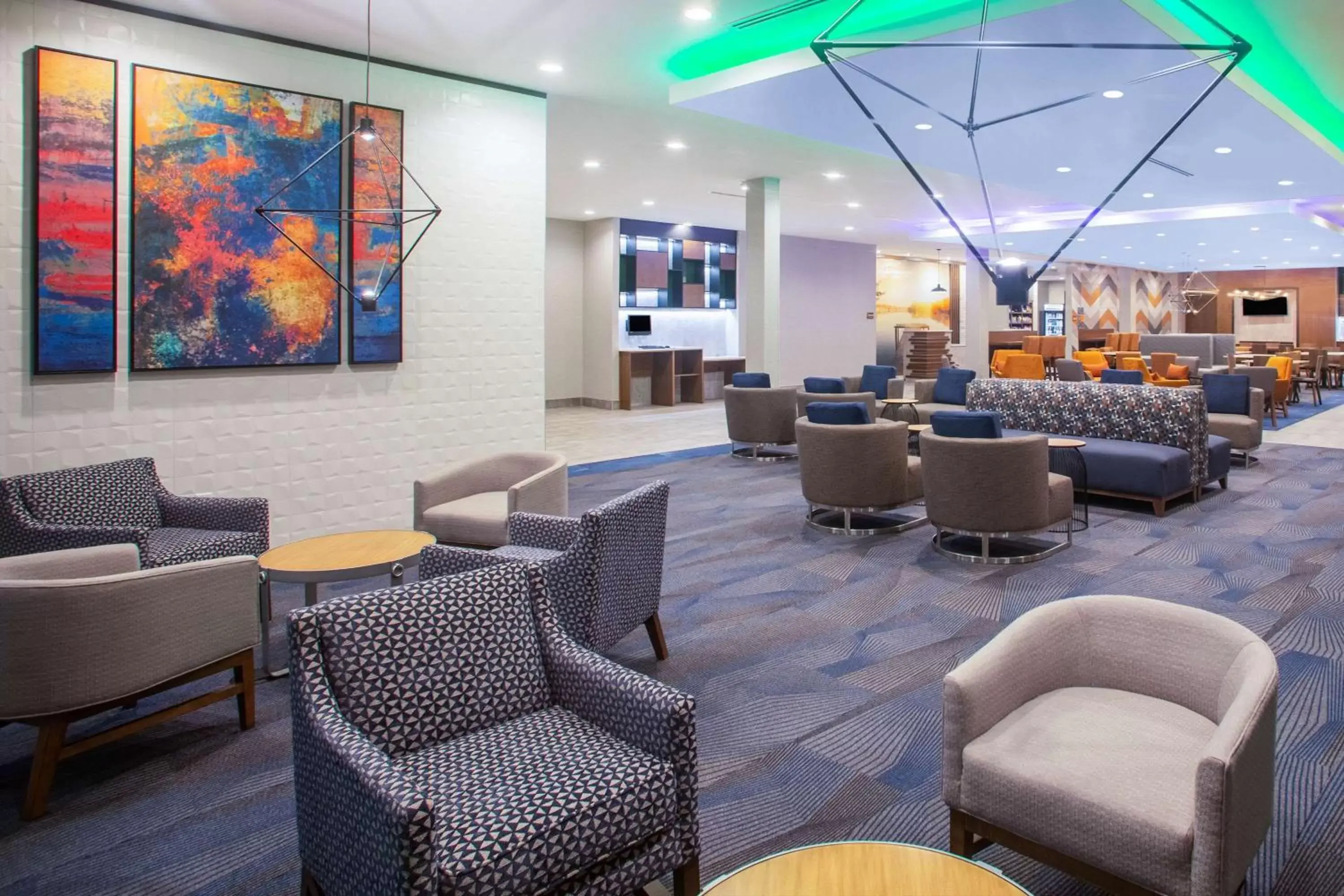 Lobby or reception in La Quinta Inn & Suites by Wyndham Oxford