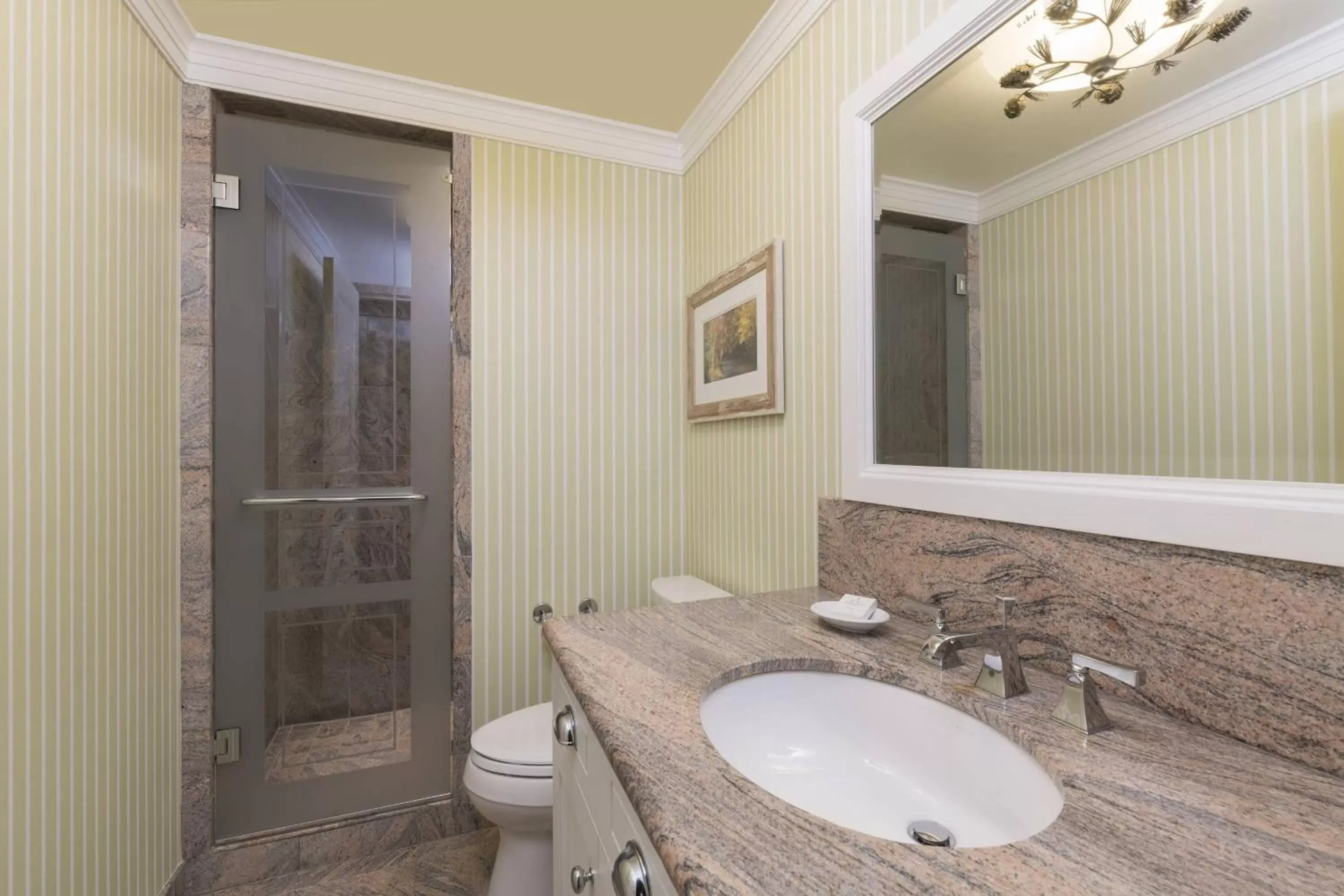 Bedroom, Bathroom in JW Marriott The Rosseau Muskoka Resort & Spa