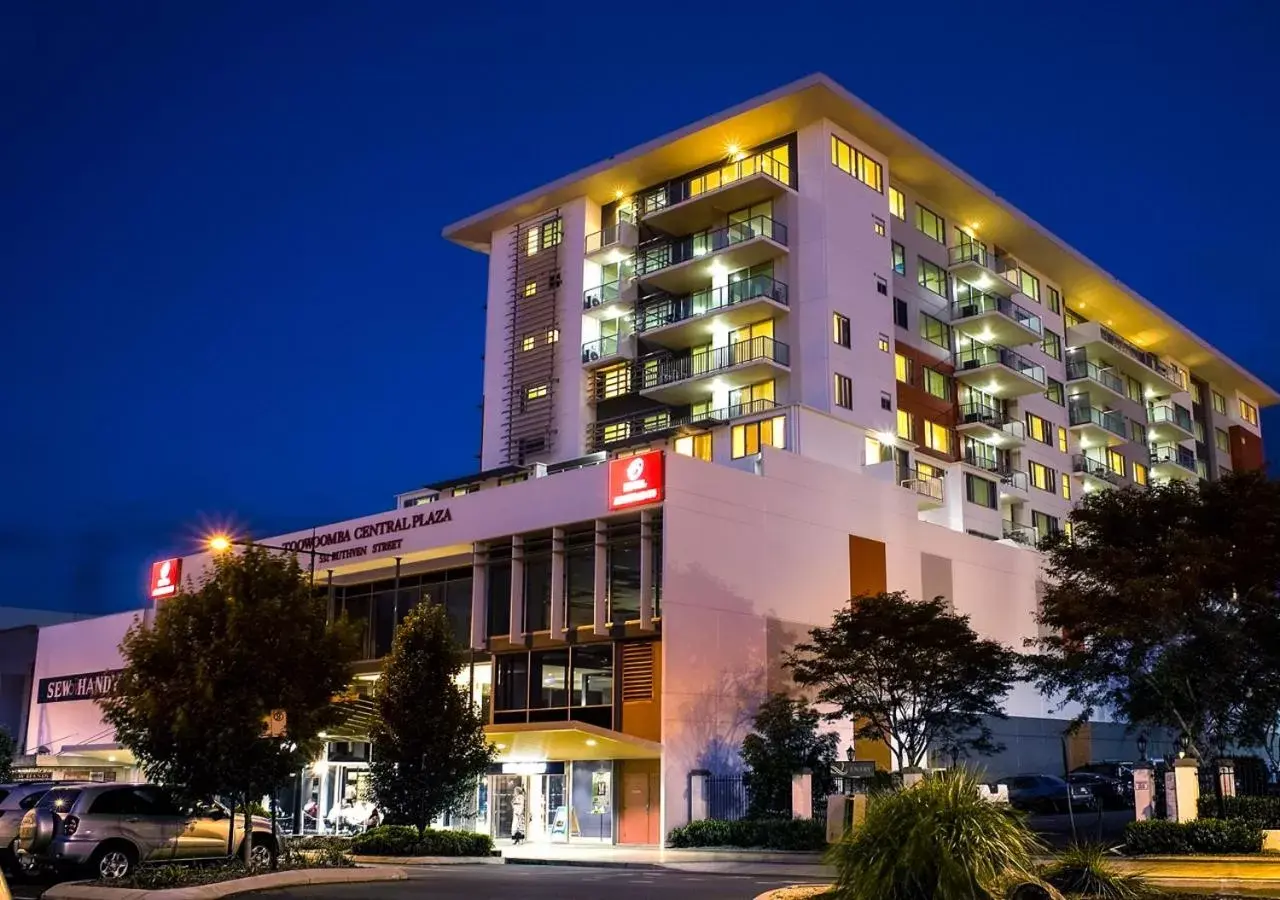 Property Building in Toowoomba Central Plaza Apartment Hotel