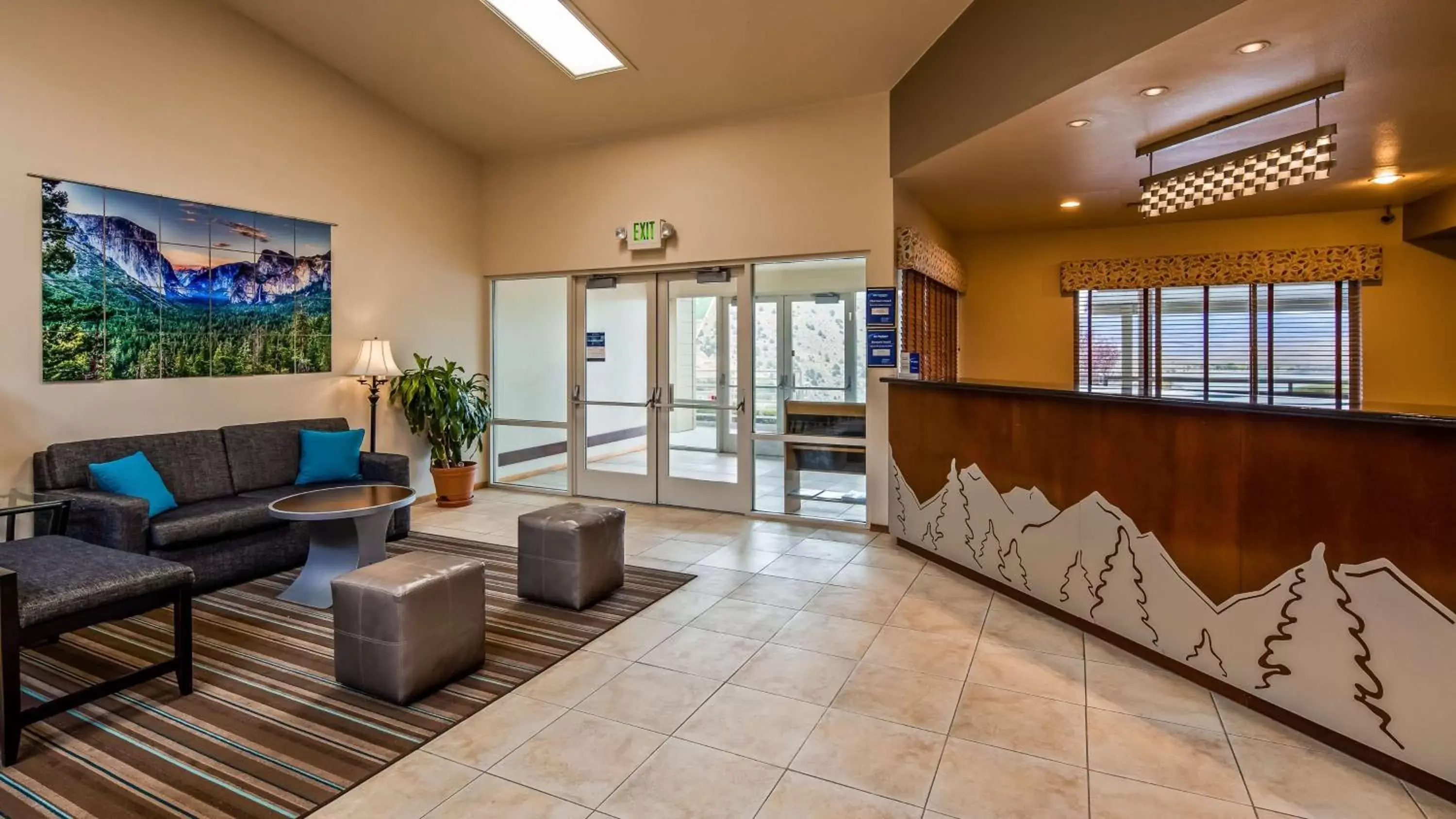 Lobby or reception, Lobby/Reception in Best Western Topaz Lake Inn