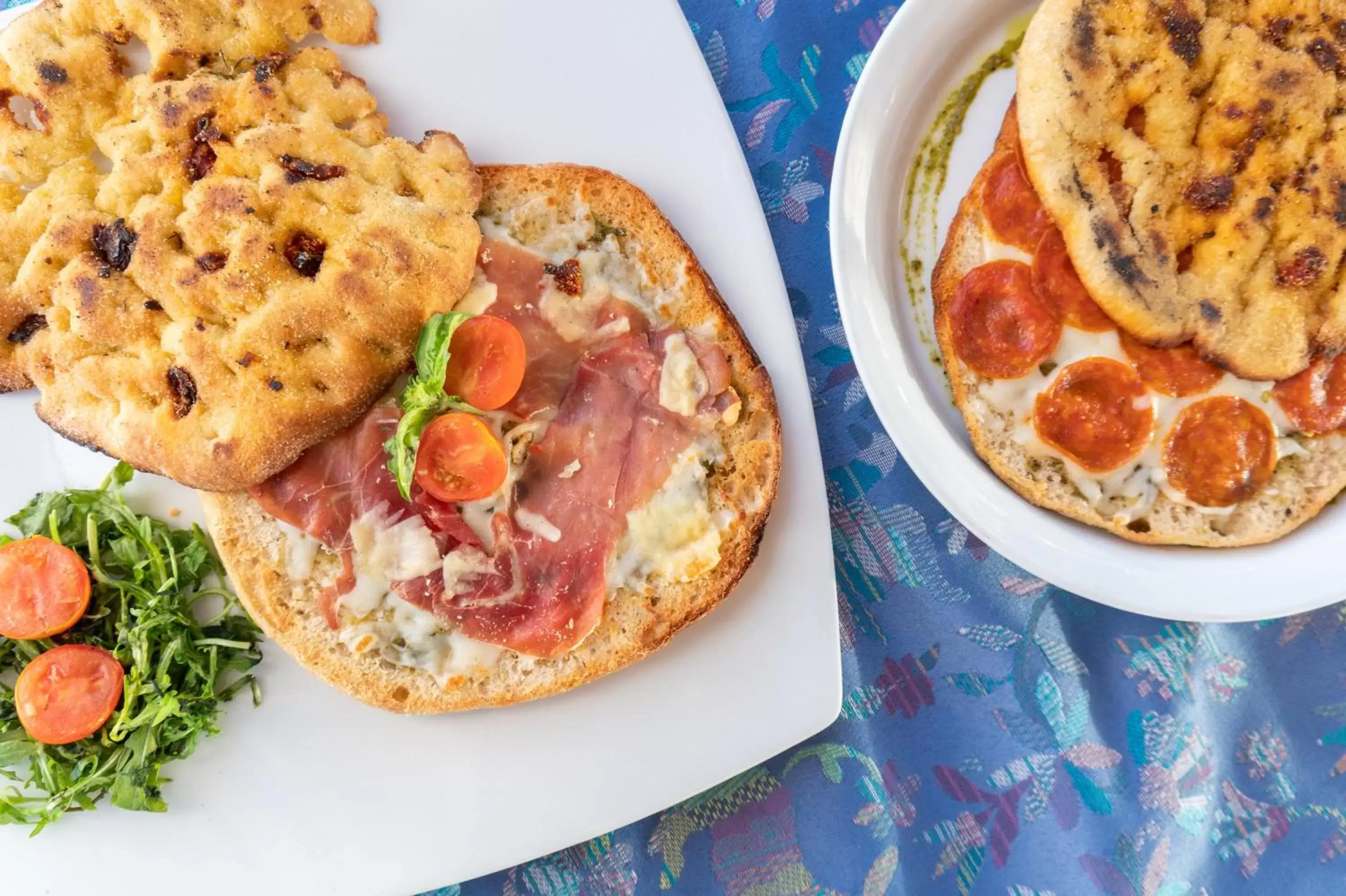 Restaurant/places to eat in The Westmarine Waterfront Hotel Restaurant/places to eat in The Westmarine Waterfront Hotel