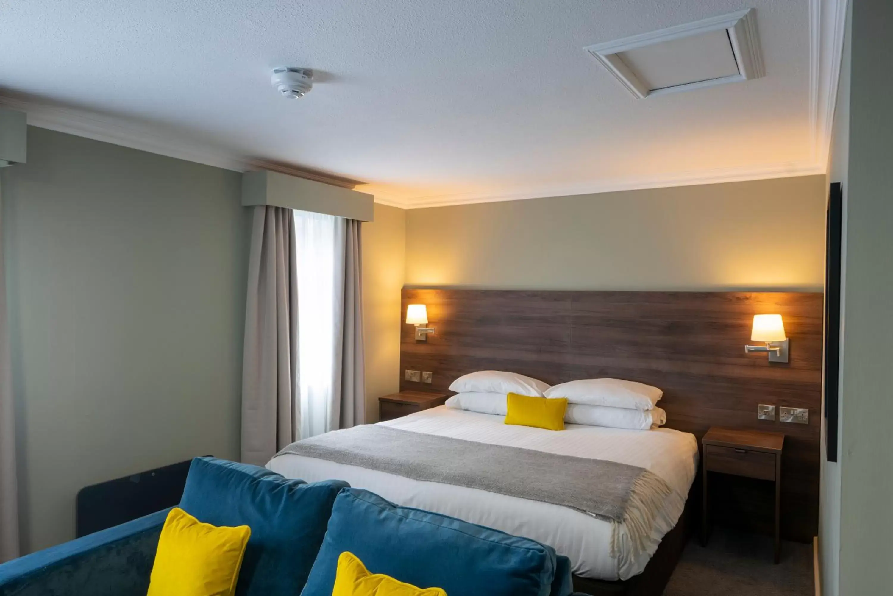 Bedroom, Bed in Beaufort Park Hotel