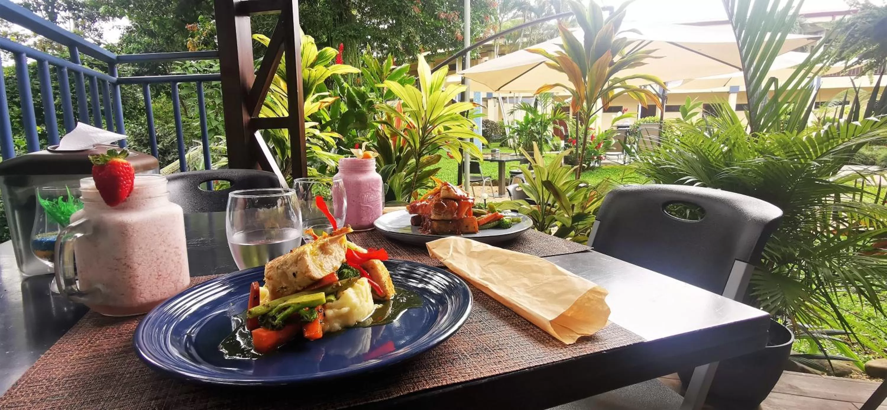 Restaurant/places to eat in Hotel Monte Real