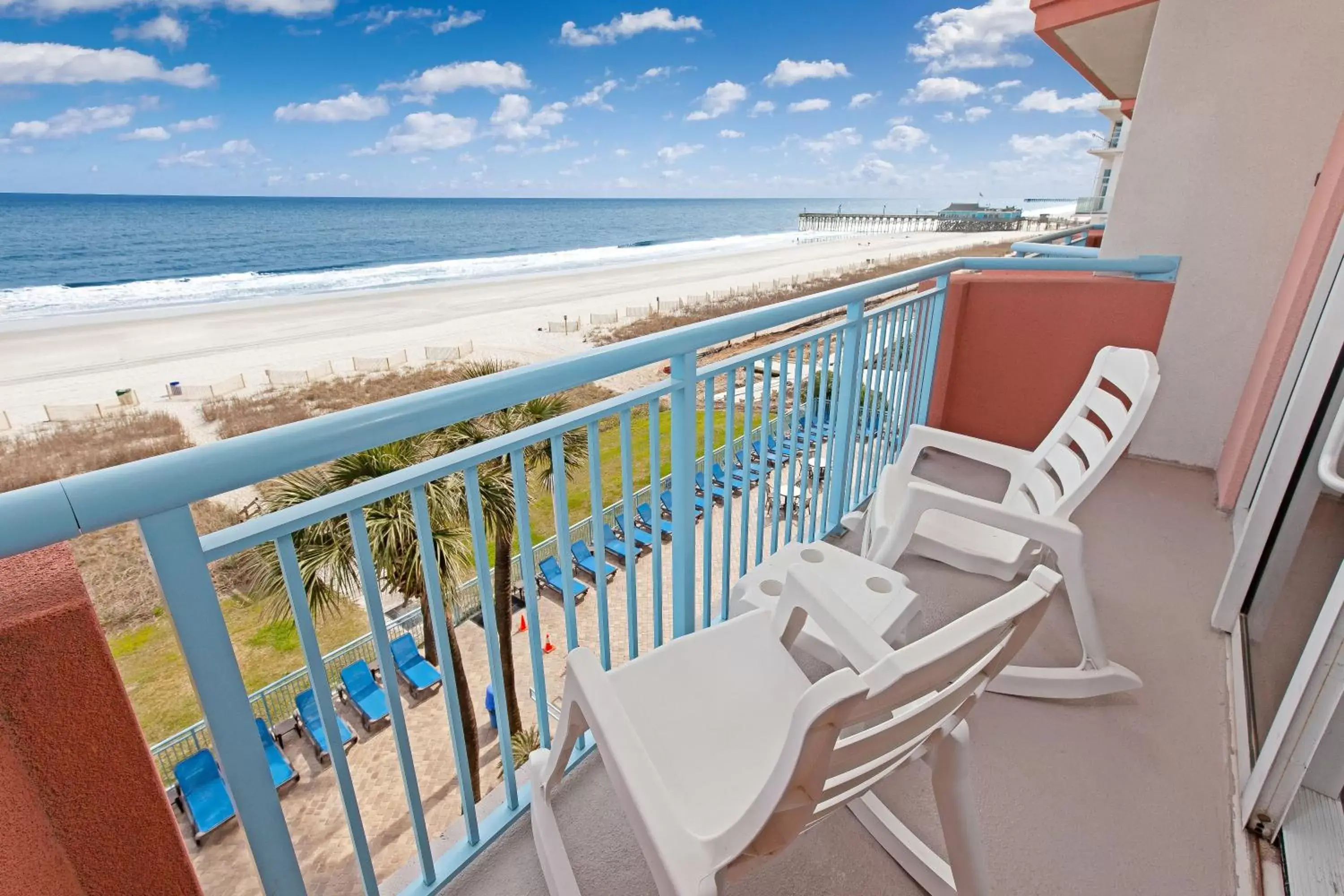 Balcony/Terrace in Beach Vacation Condos South