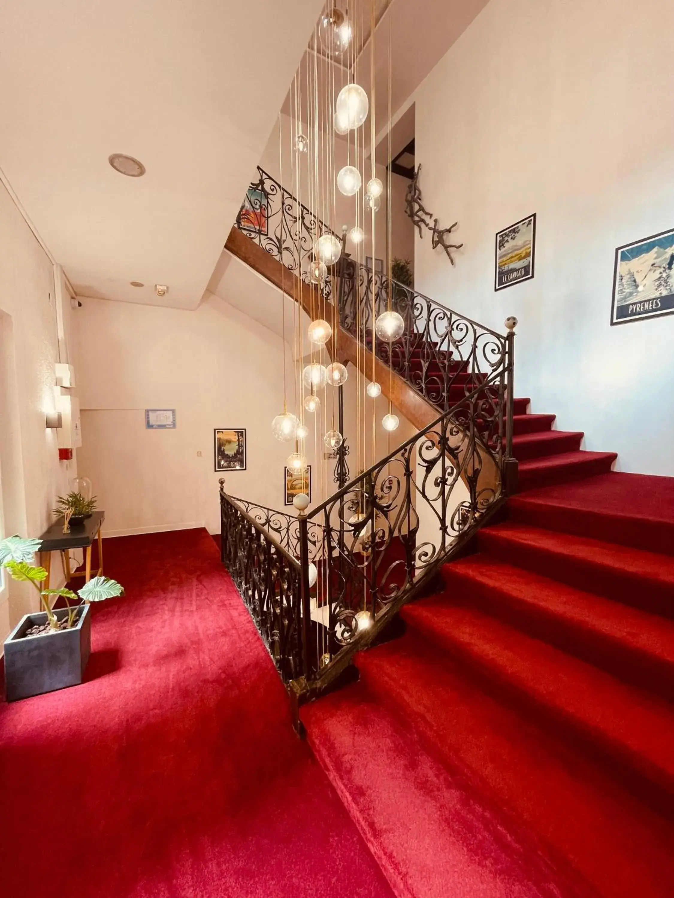 Lobby or reception in Hôtel De La Loge