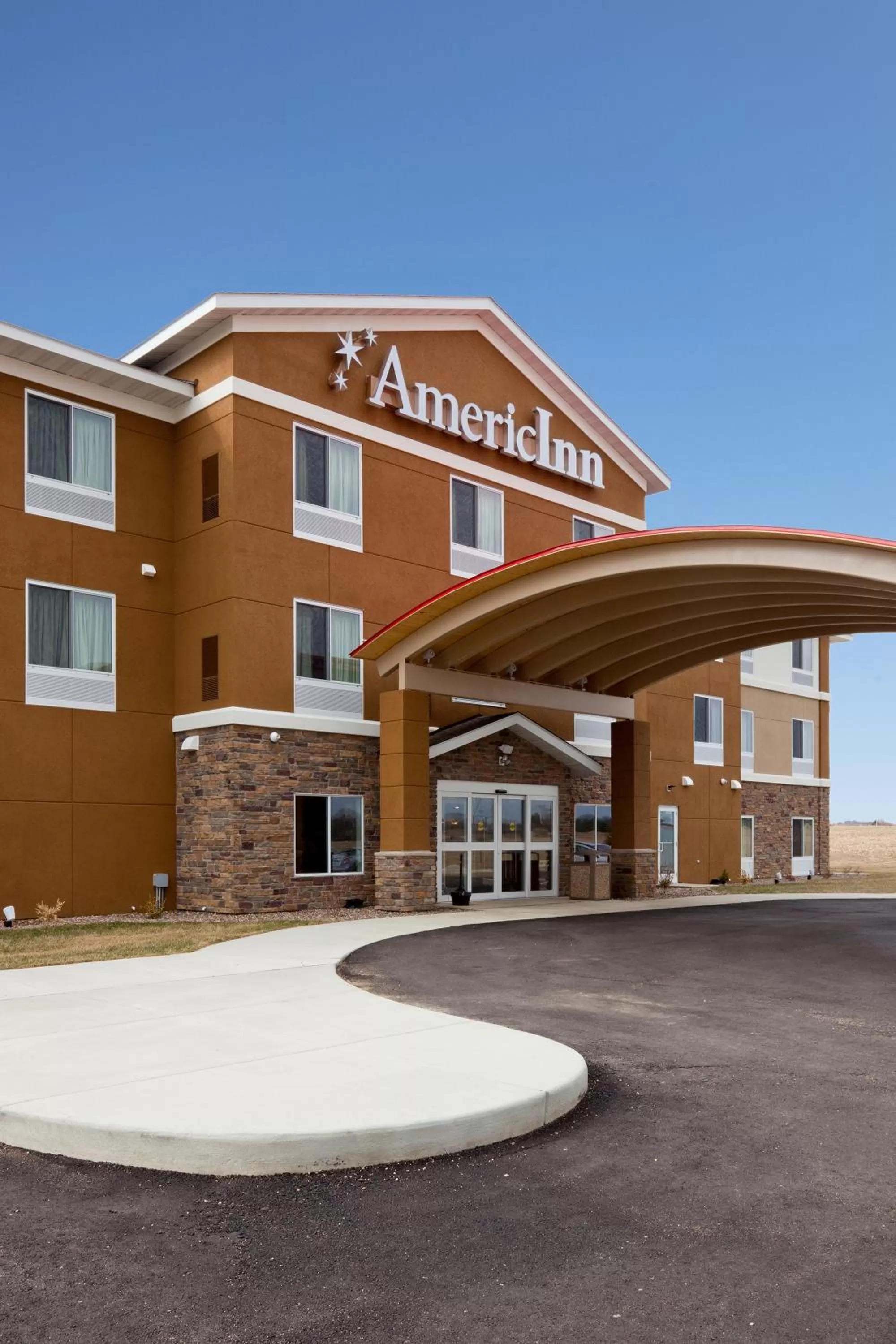 Facade/entrance in AmericInn by Wyndham DeWitt