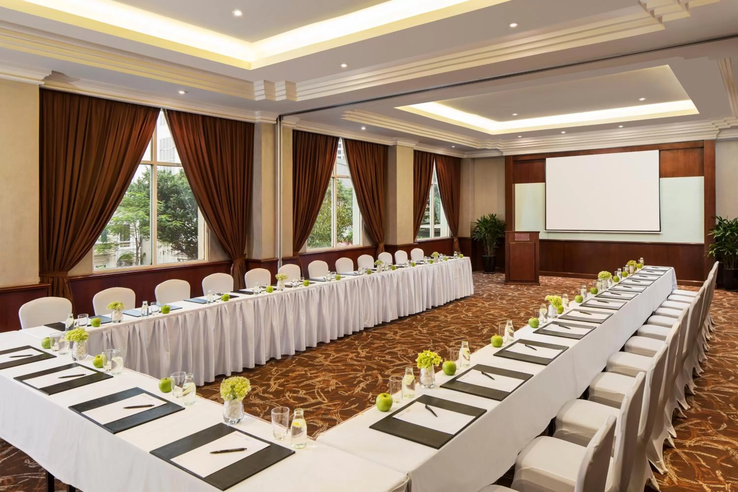 Meeting/conference room in Mövenpick Hotel Hanoi Centre