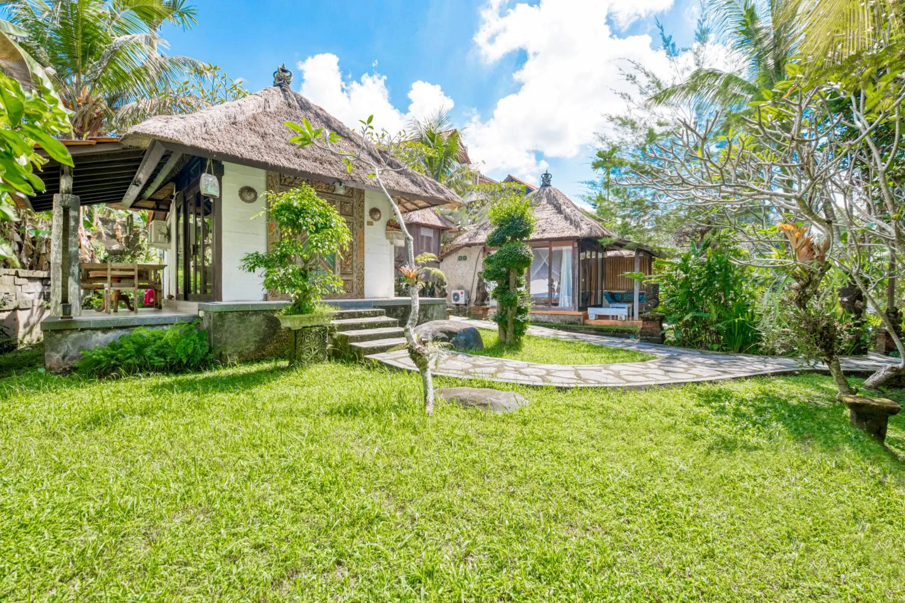 Property building in Ubud Sari Health Resort