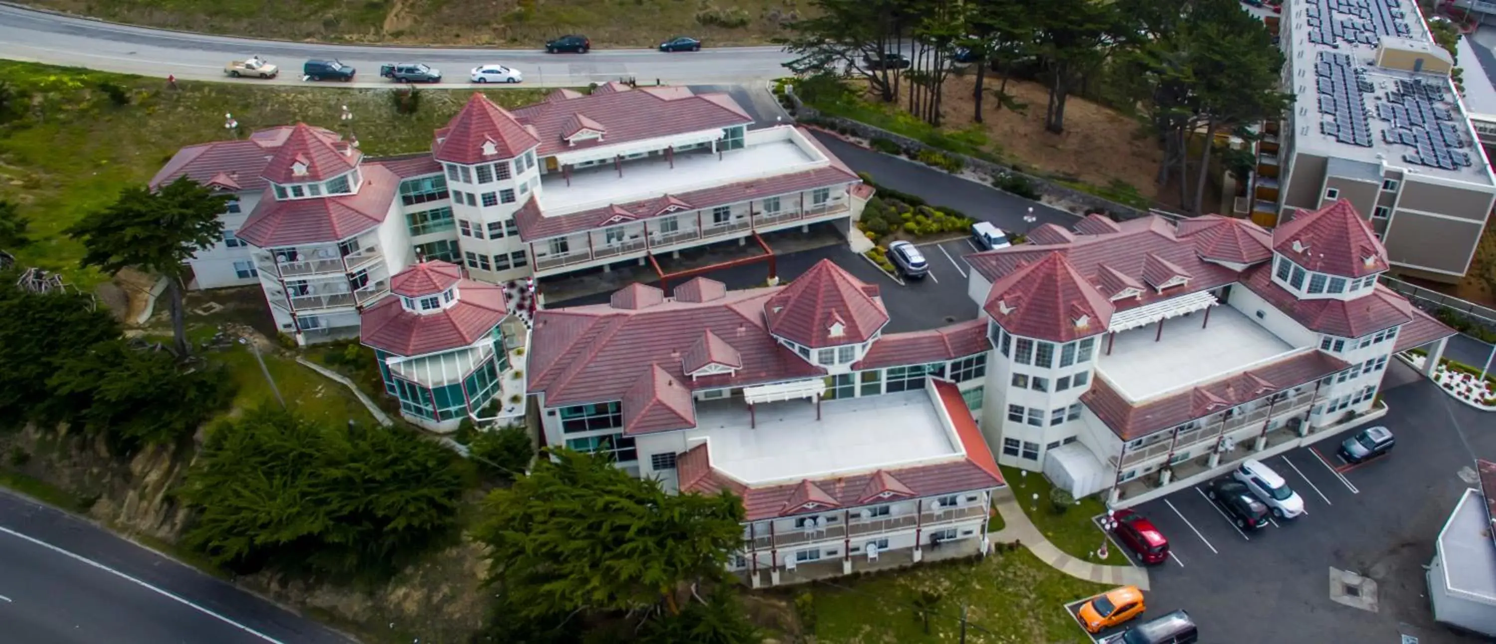 Property building, Bird's-eye View in Pacifica Beach Hotel