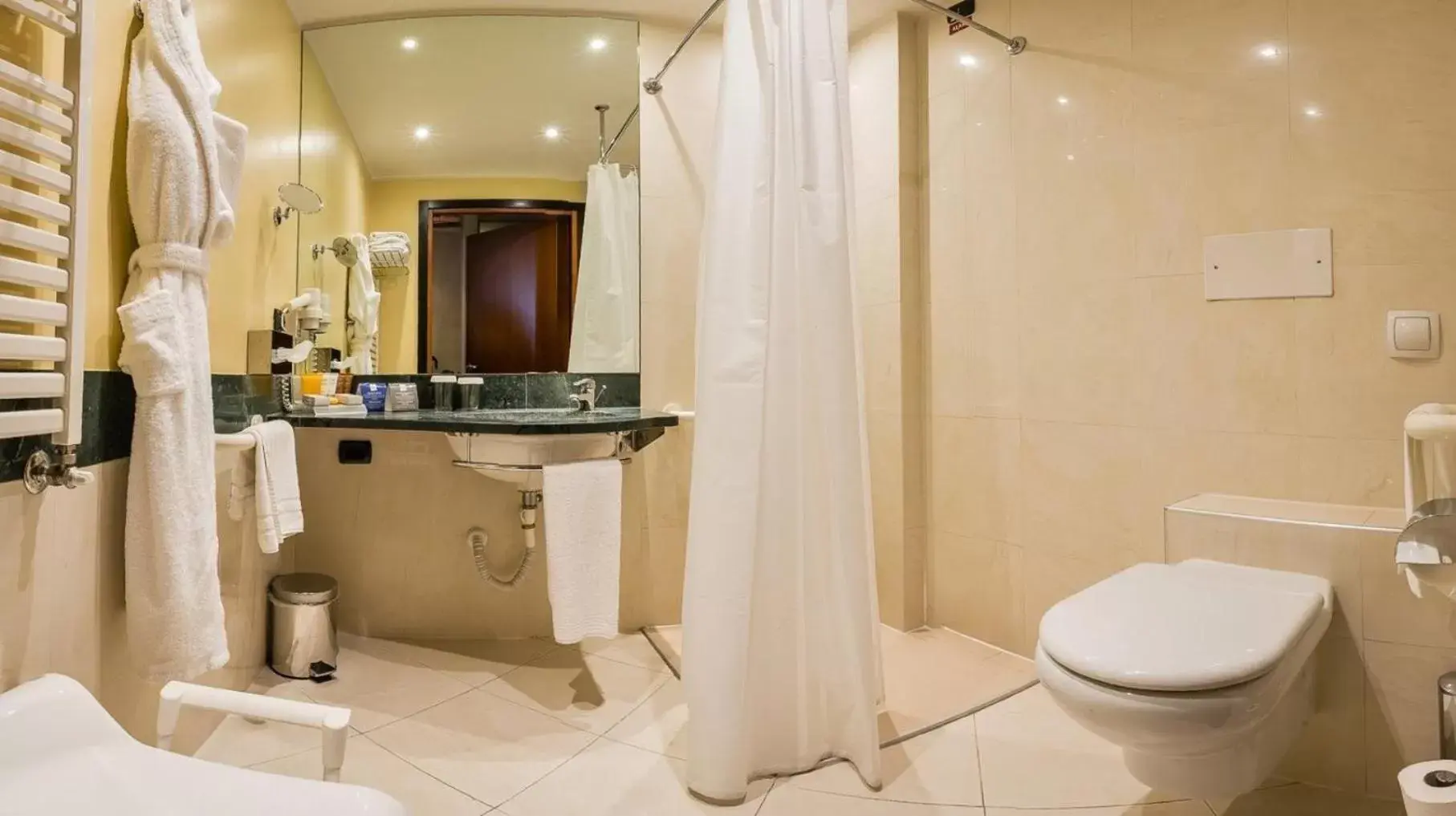 Photo of the whole room, Bathroom in Crowne Plaza Milan Malpensa Airport, an IHG Hotel