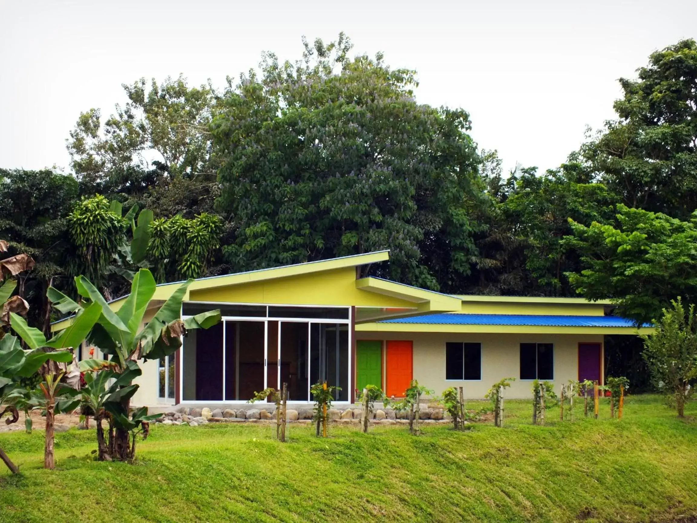 Facade/entrance, Property Building in Hotel Colores del Arenal