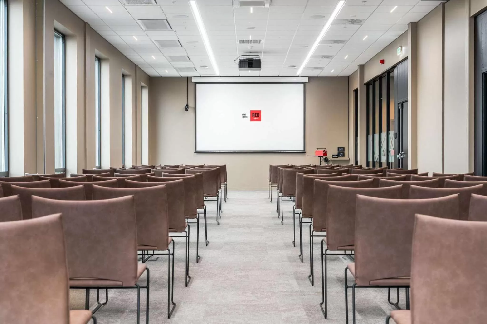 Meeting/conference room in Radisson RED Oslo Økern