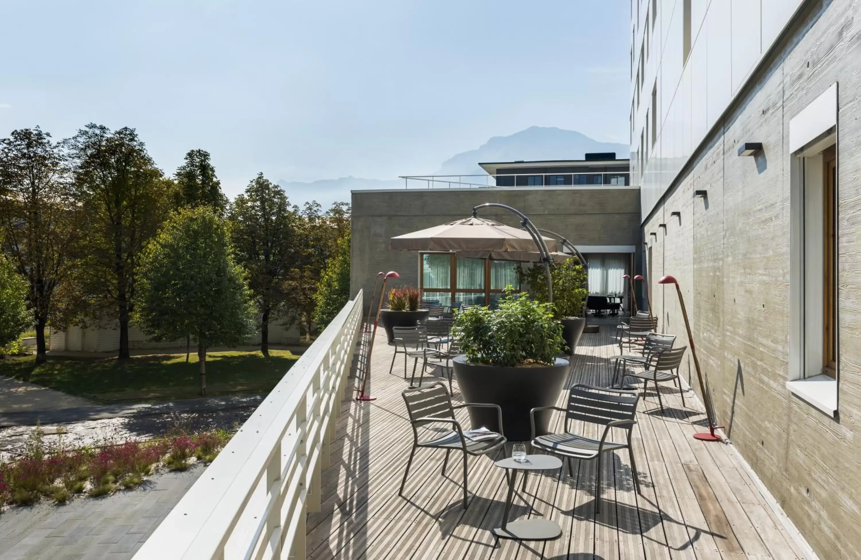 Balcony/Terrace in Okko Hotels Grenoble Jardin Hoche