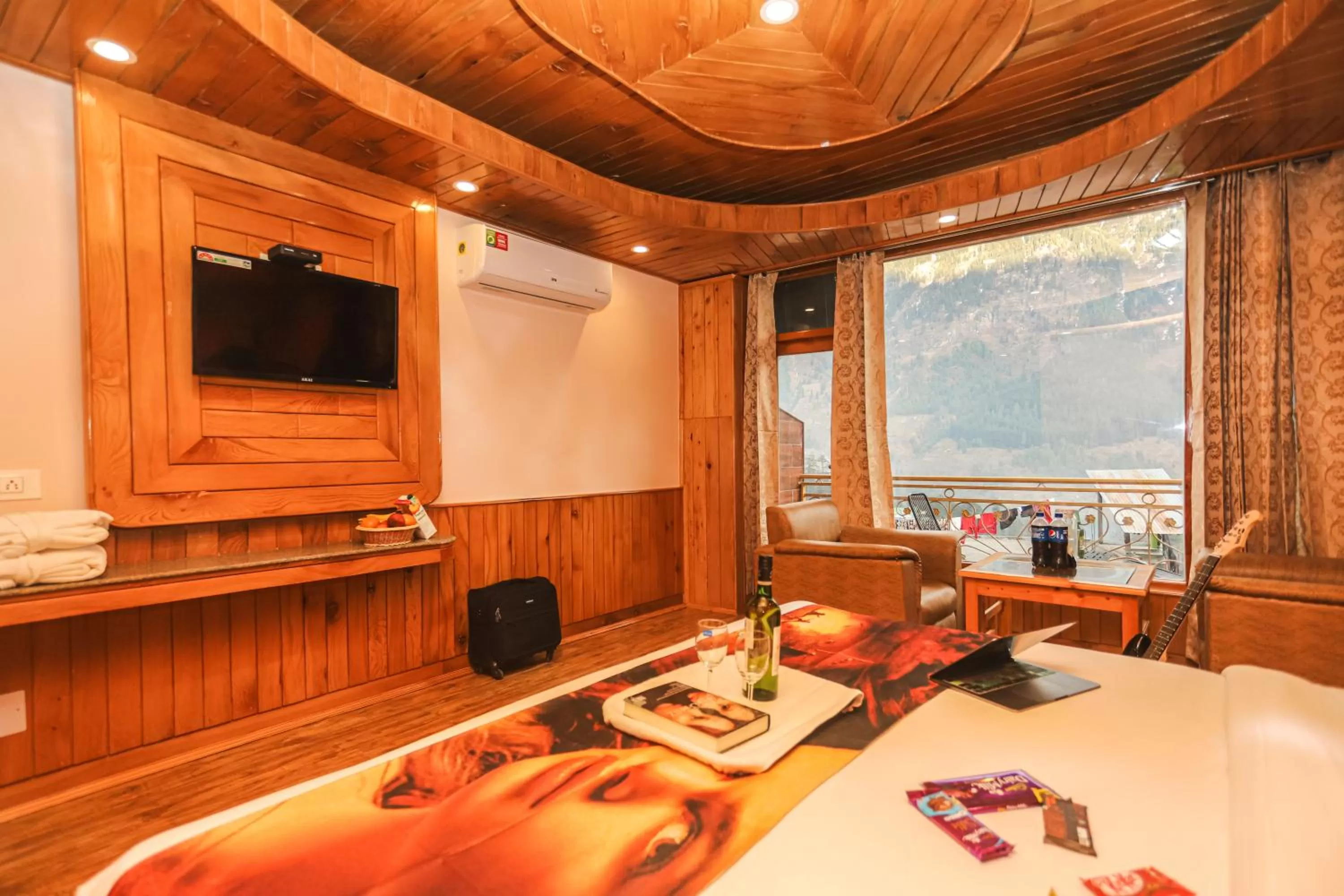 Mountain view in Hotel Smugglers Mountain View - central heated & air Cooled