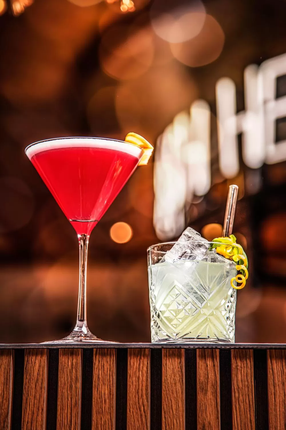 Lounge or bar in Victoria Hotel & Residence