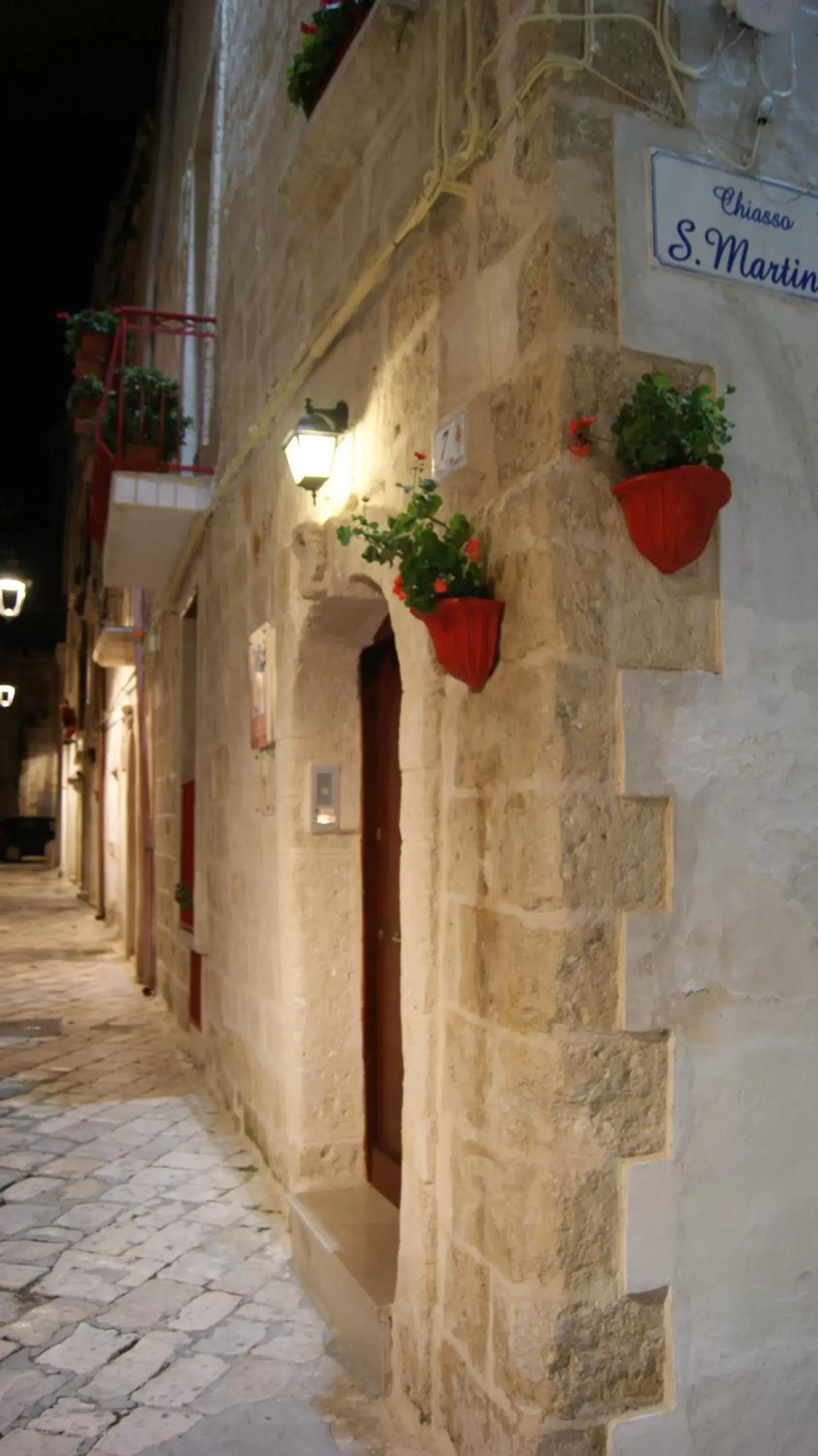 Facade/entrance in B&B Borgo San Martino