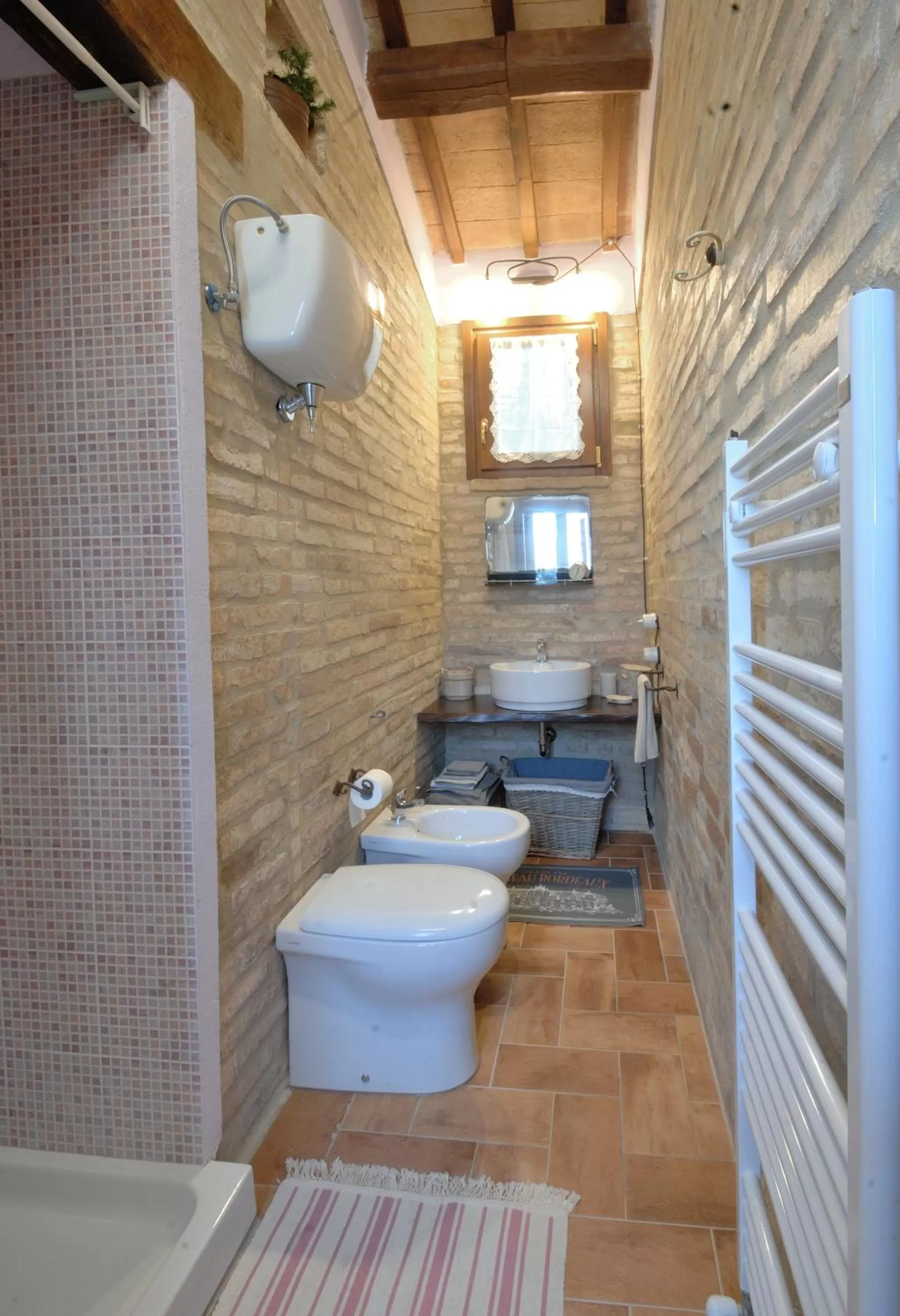 Bathroom in Casale del Monsignore