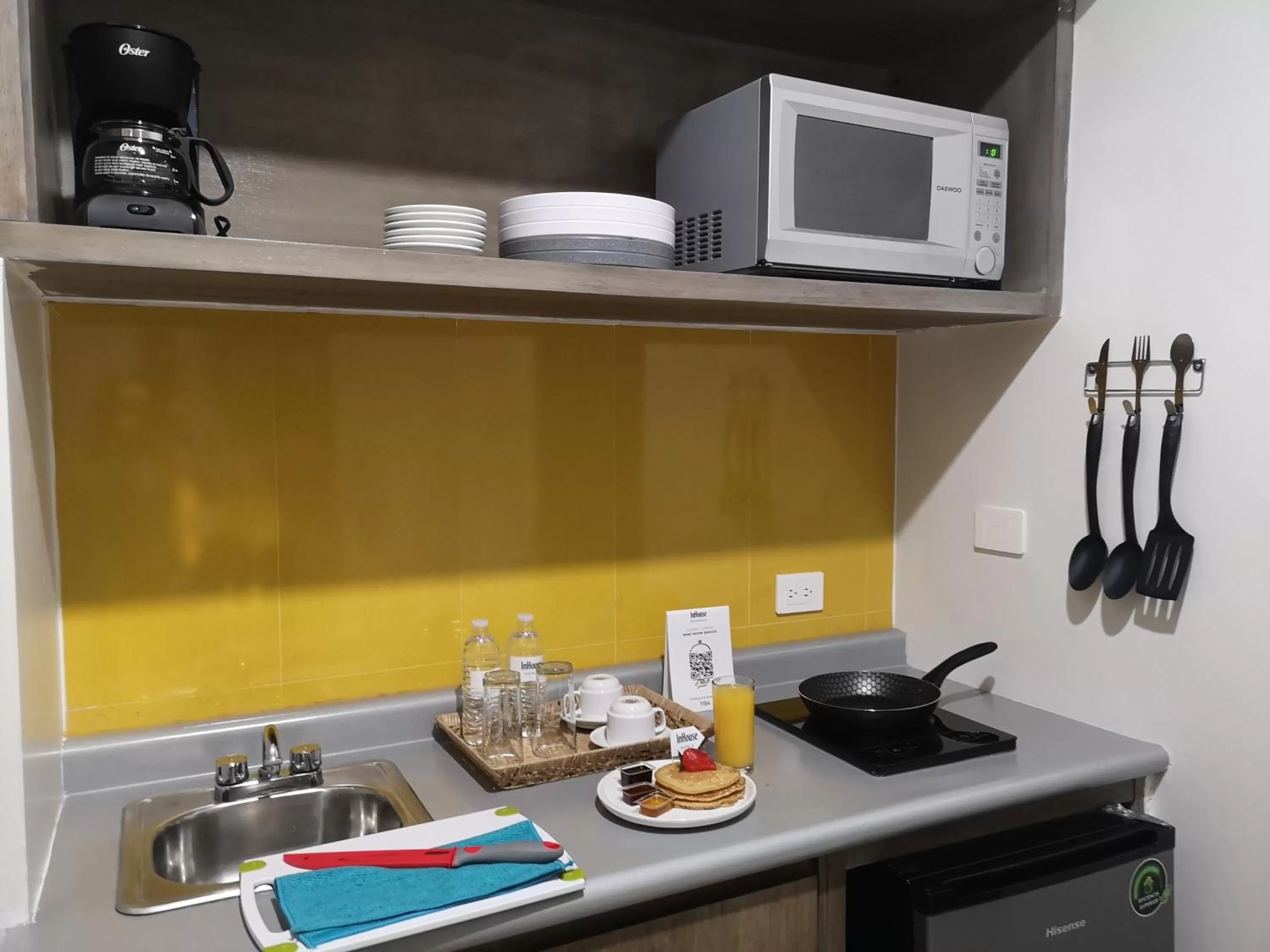 kitchen in InHouse Hotel Culiacán