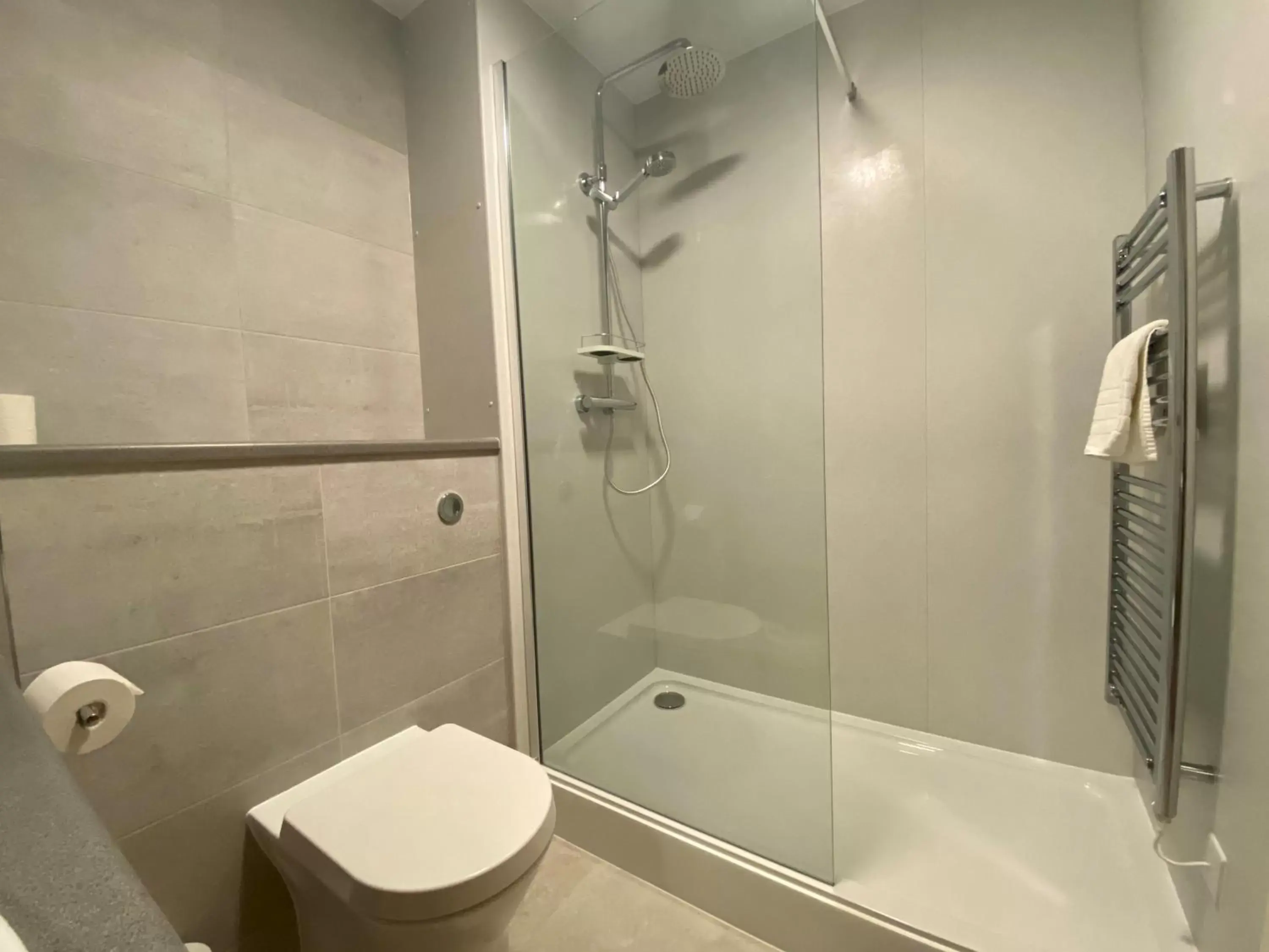 Shower, Bathroom in National Badminton Centre Lodge & Health Club