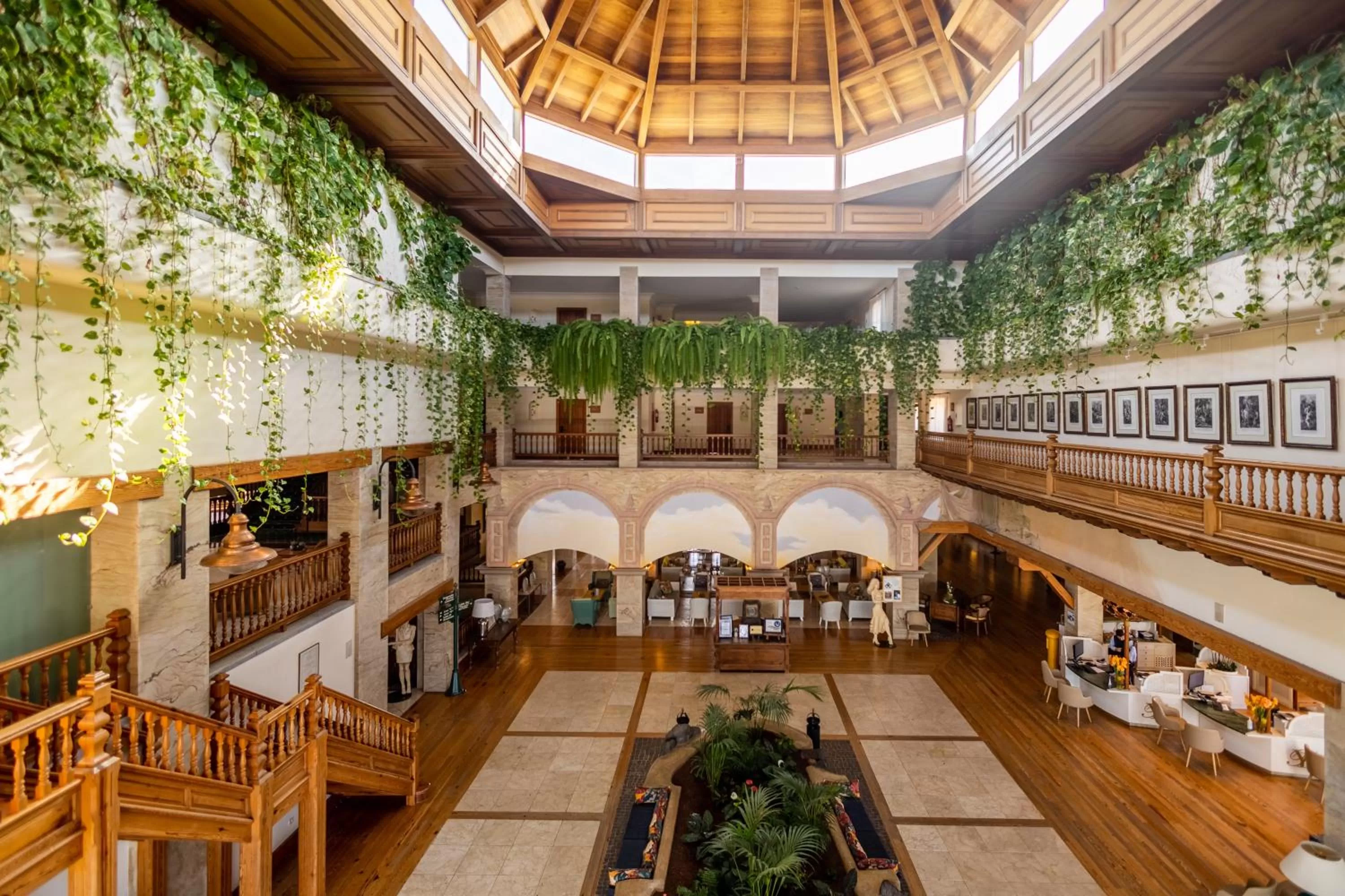 Lobby or reception in Princesa Yaiza Suite Hotel Resort