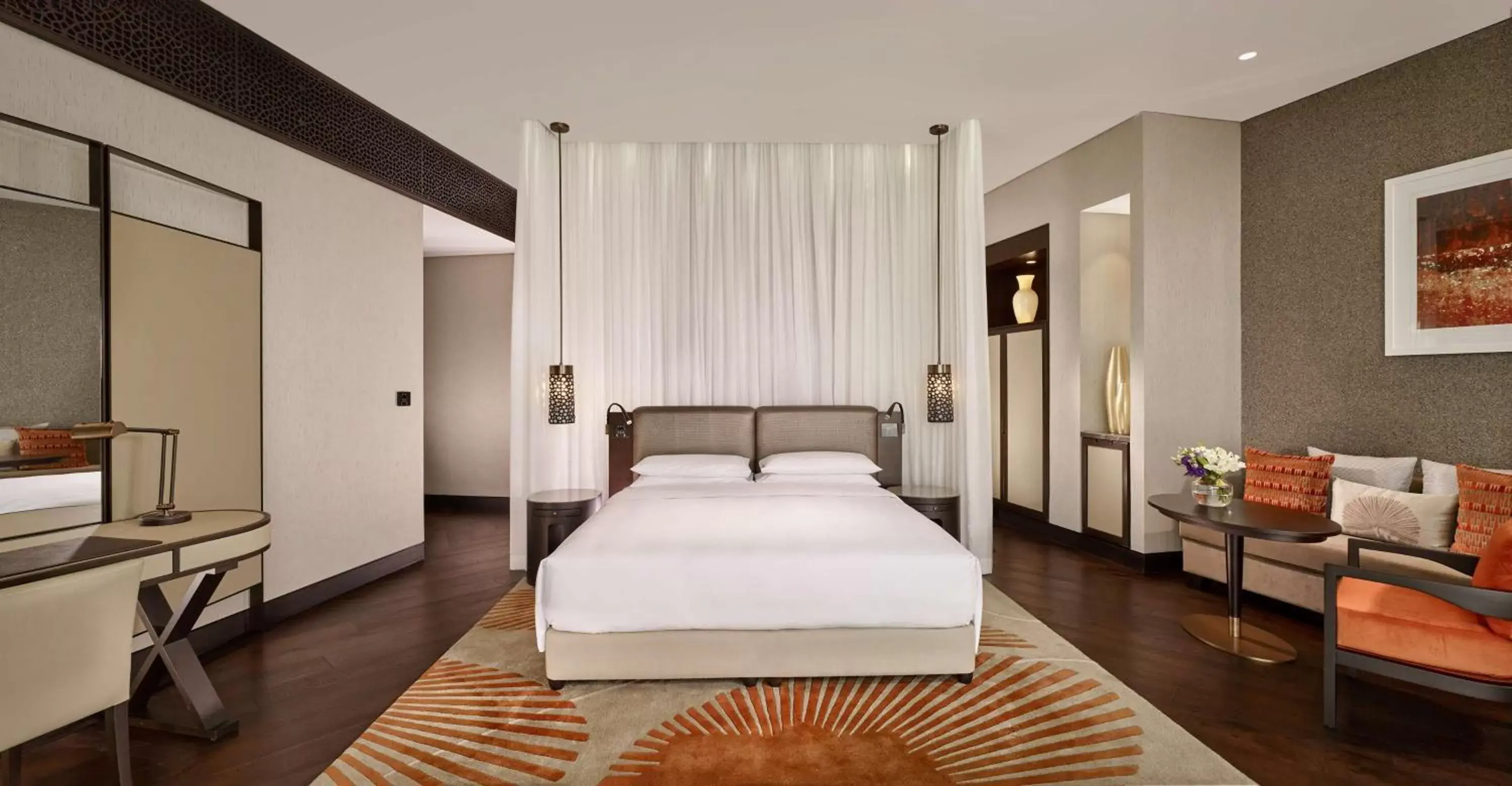 Photo of the whole room, Bed in Grand Hyatt Abu Dhabi Hotel & Residences Emirates Pearl
