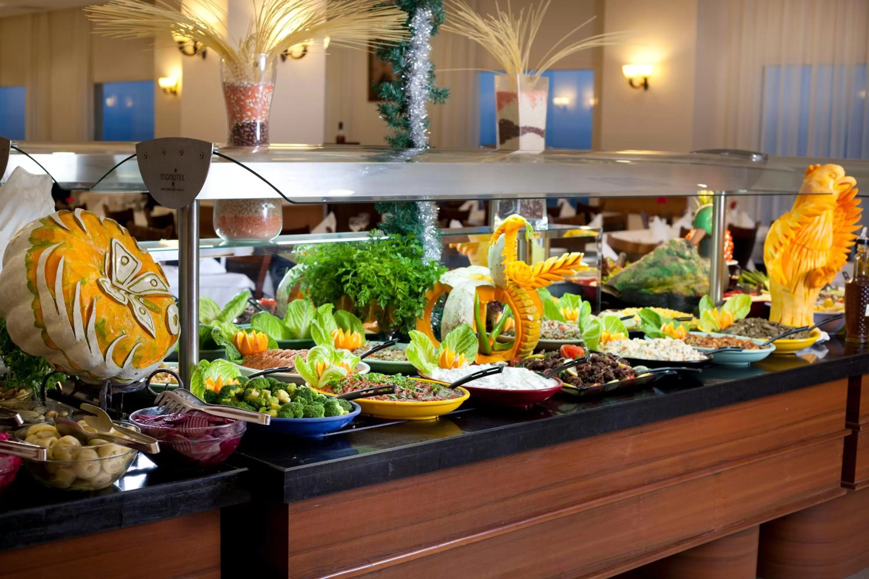 Buffet breakfast in Lidya Sardes Hotel Thermal & SPA