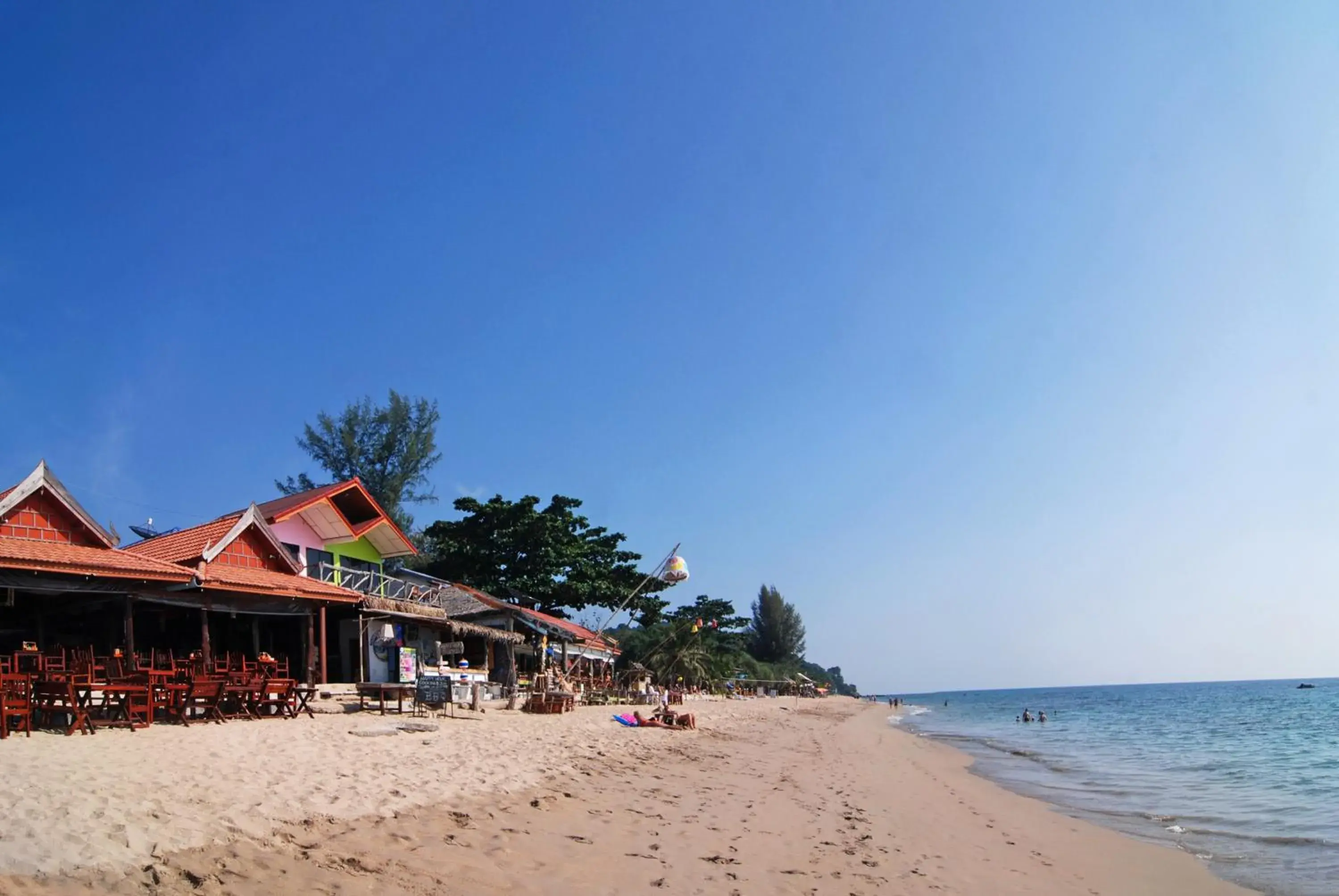 Area and facilities, Beach in Nature Beach Resort, Koh Lanta