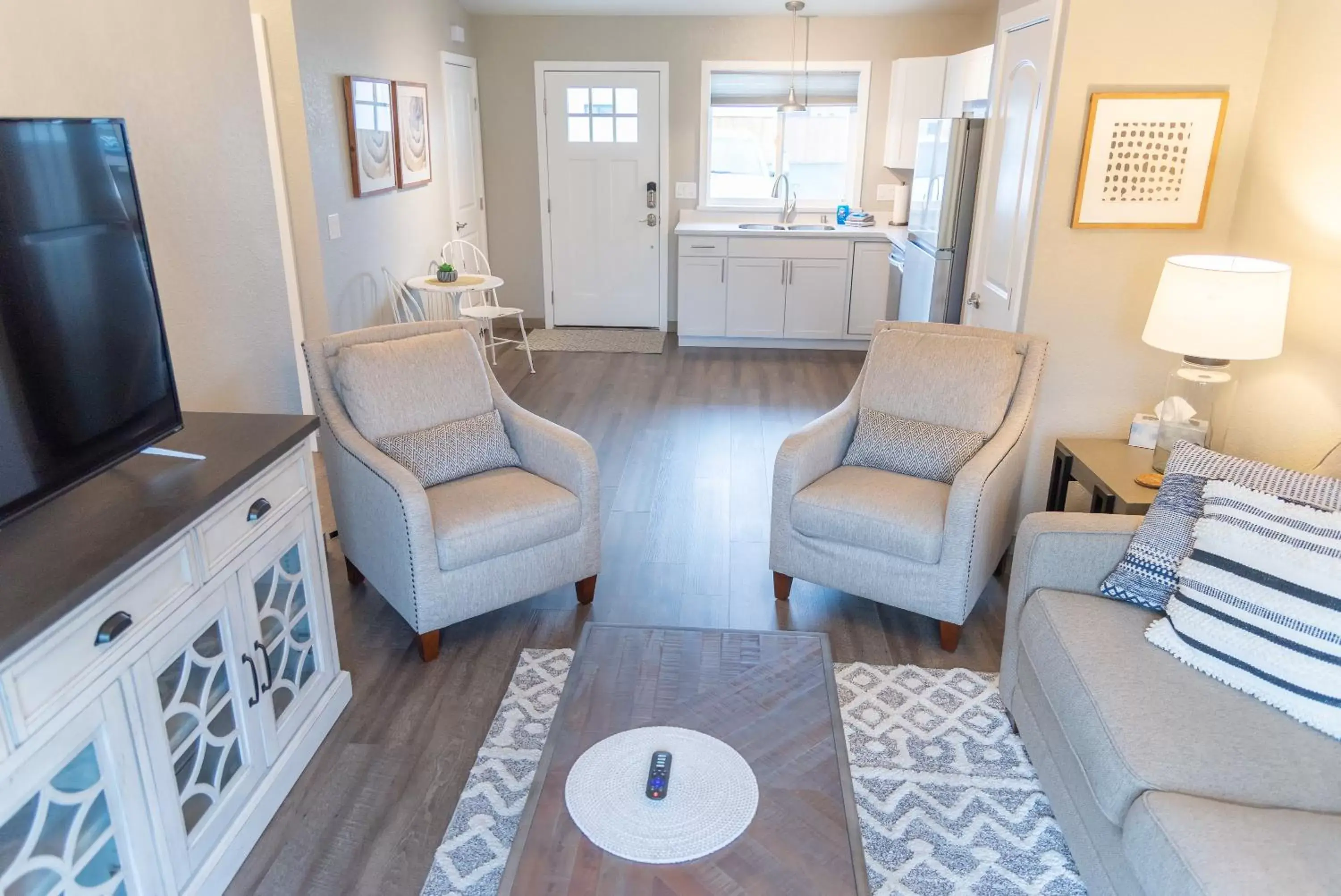 Living room in Colony Suites