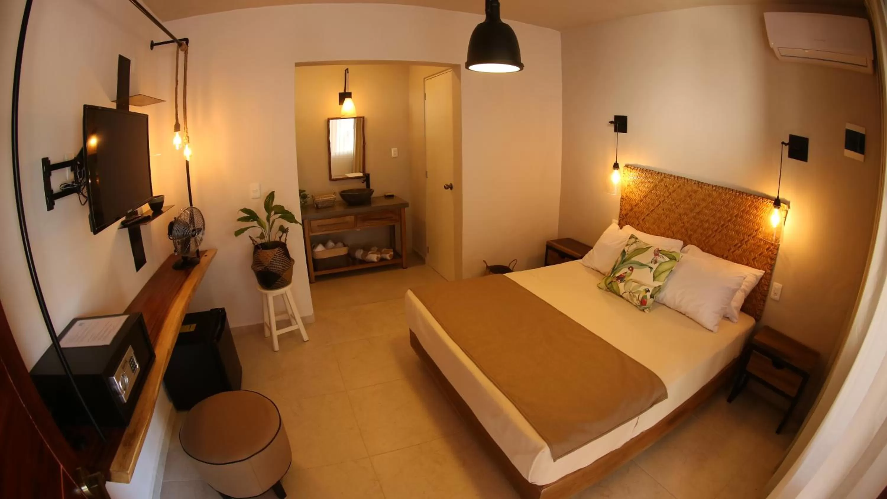 Photo of the whole room, Bed in AGAM Hotel Boutique Bacalar - Adults Only
