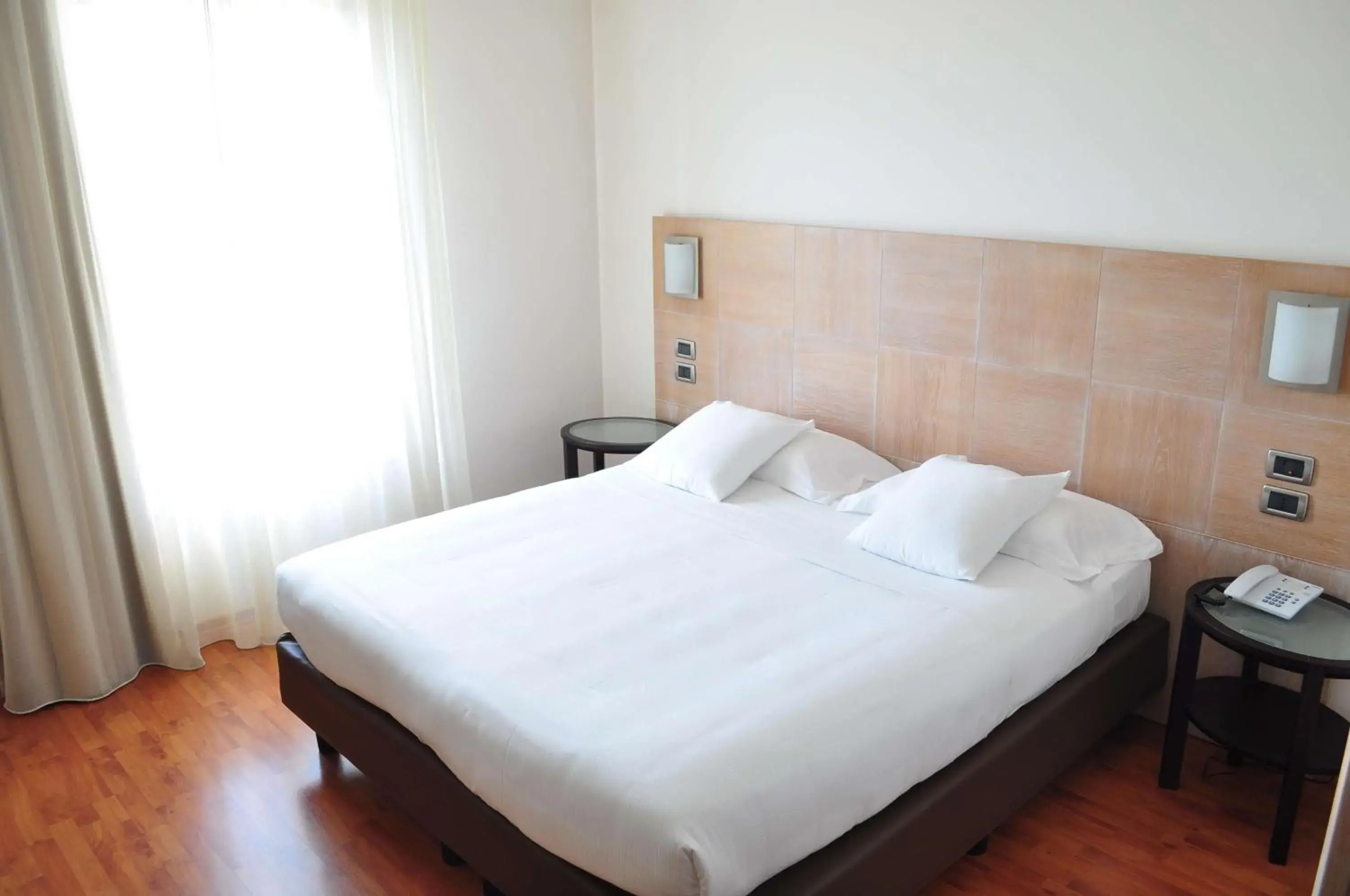 Bedroom, Bed in San Giorgio, Sure Hotel Collection by Best Western