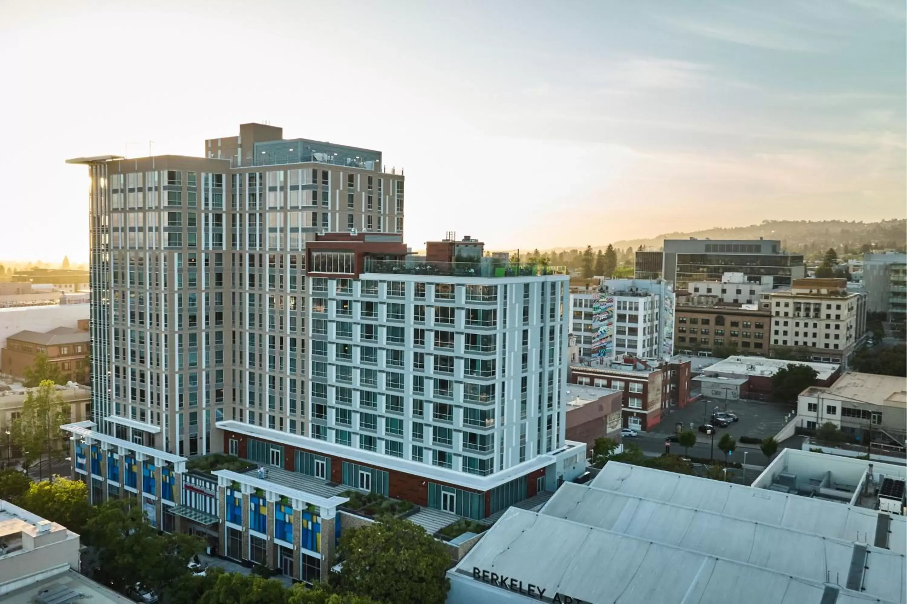 Property building in Residence Inn By Marriott Berkeley