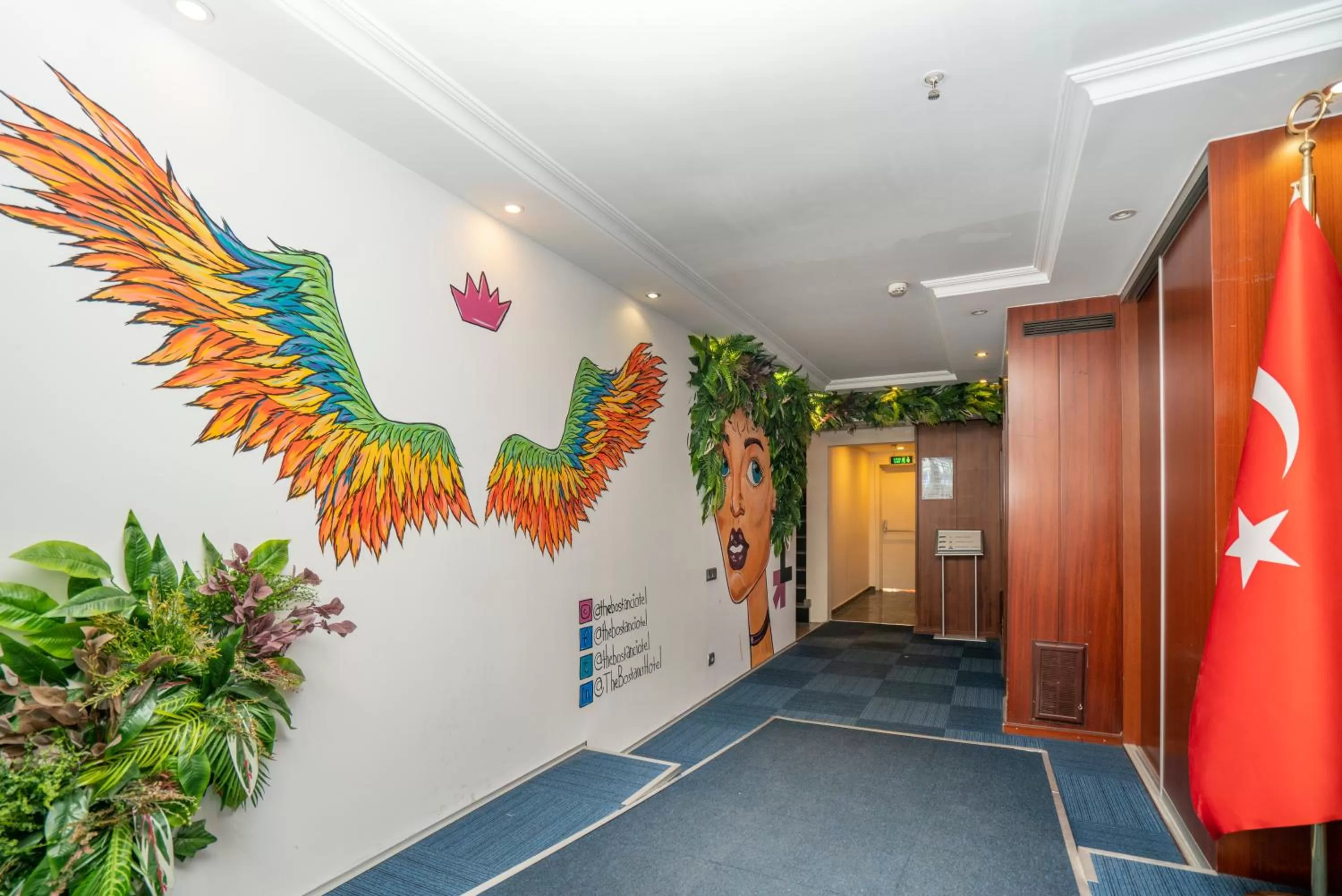 elevator in The Bostancı Otel