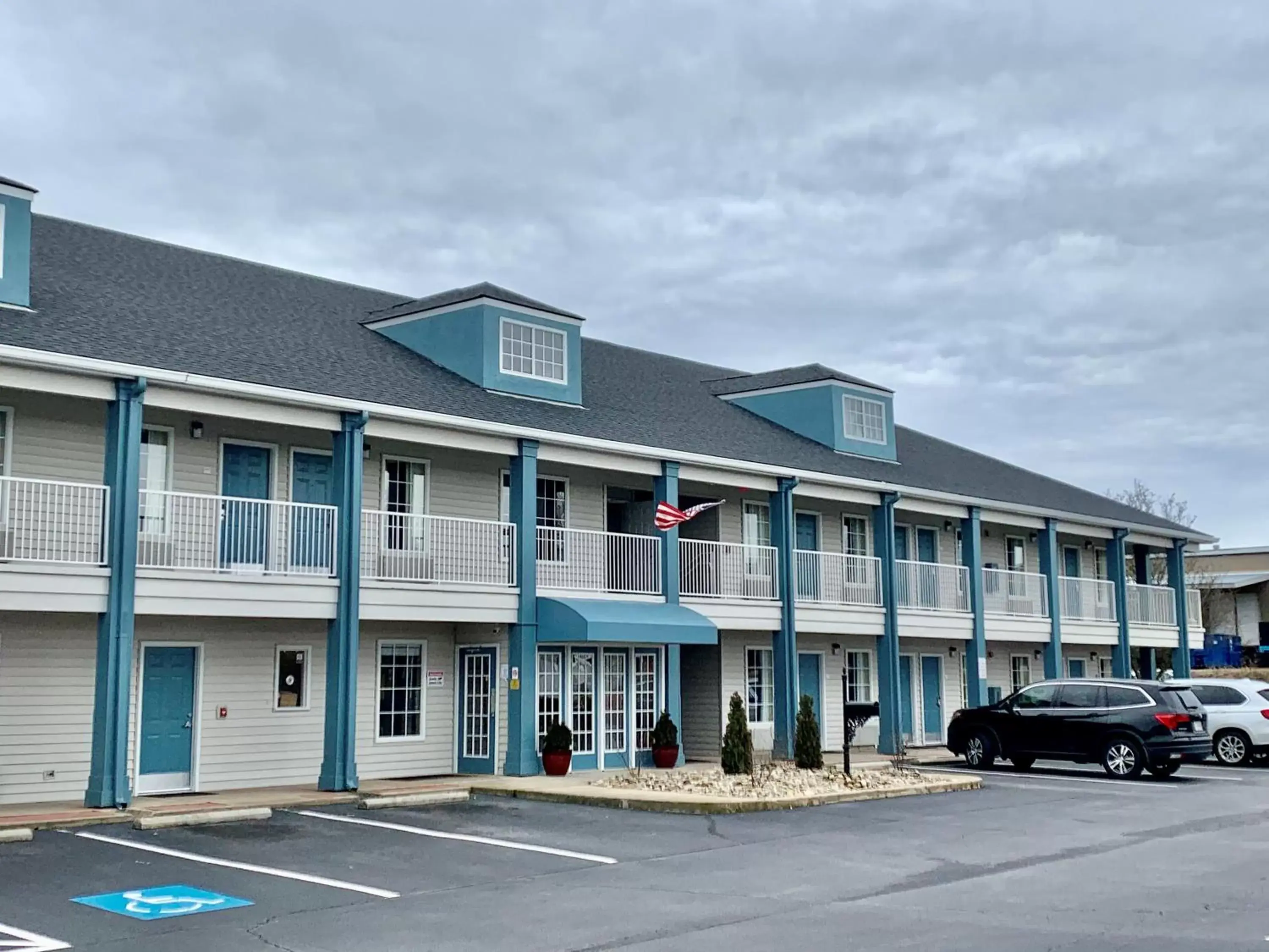 Property Building in Quality Inn Seneca US-123