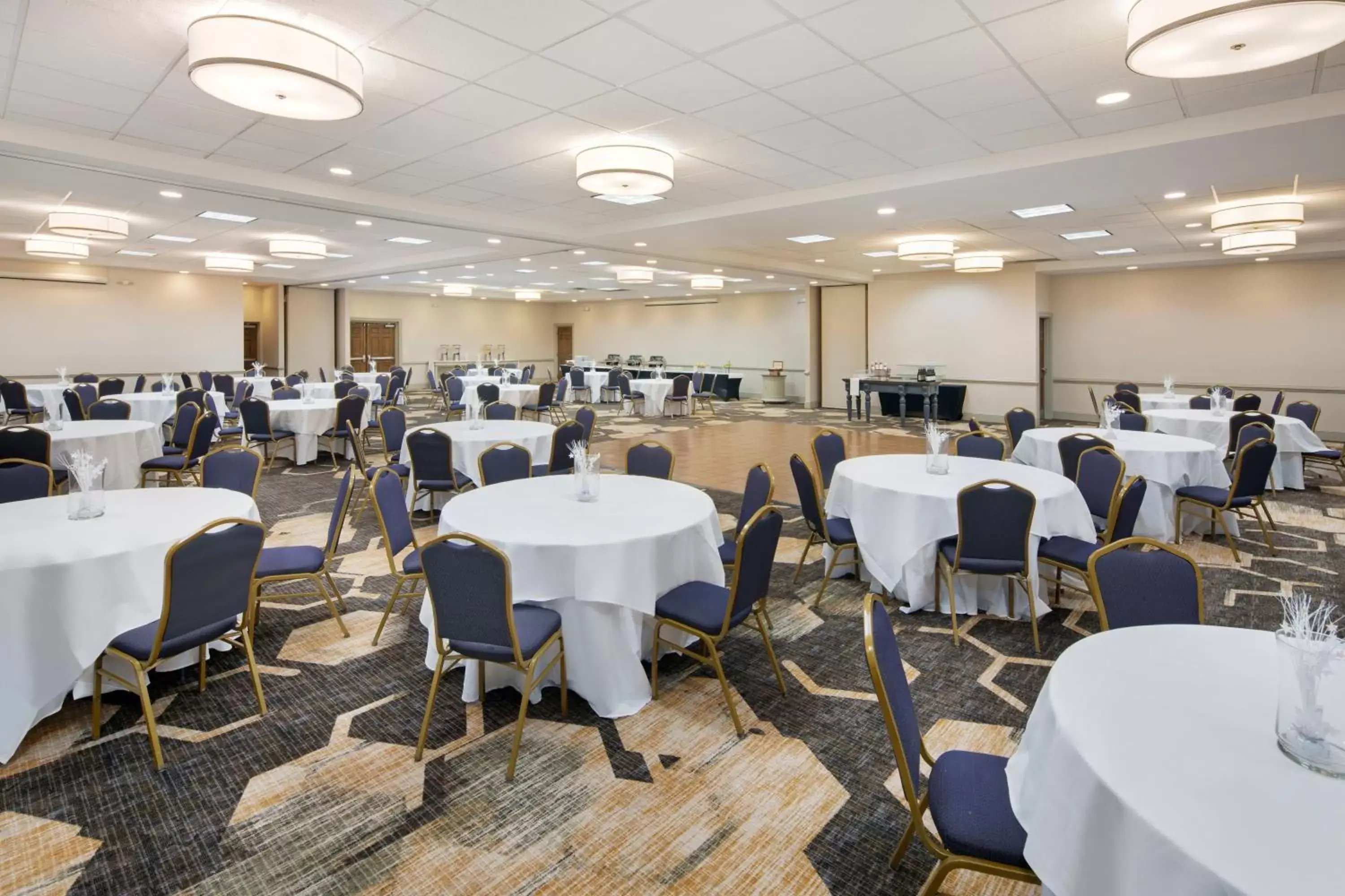 Banquet/Function facilities, Banquet Facilities in Holiday Inn University Area Charlottesville, an IHG Hotel