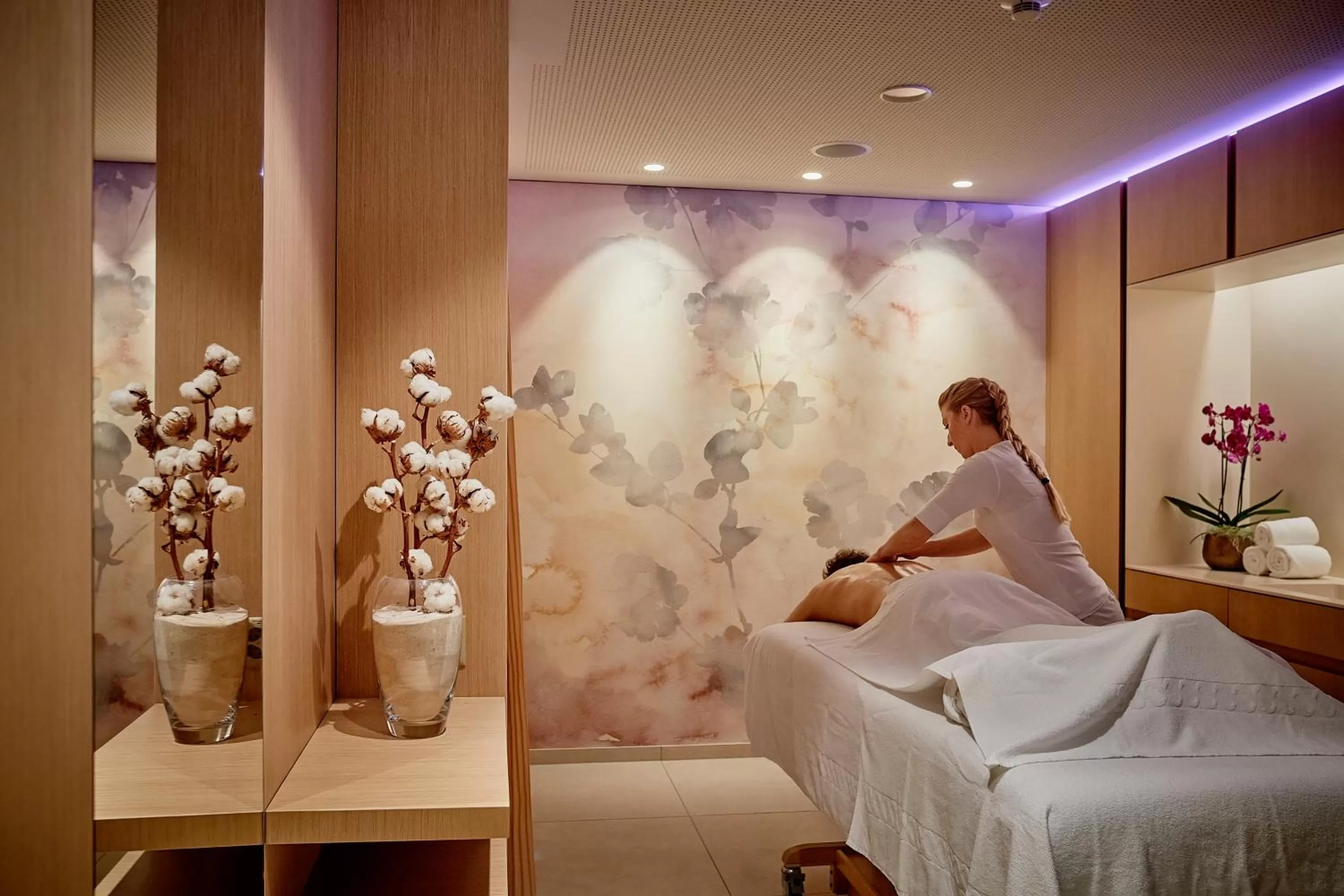 Massage in Hotel Eden Spiez
