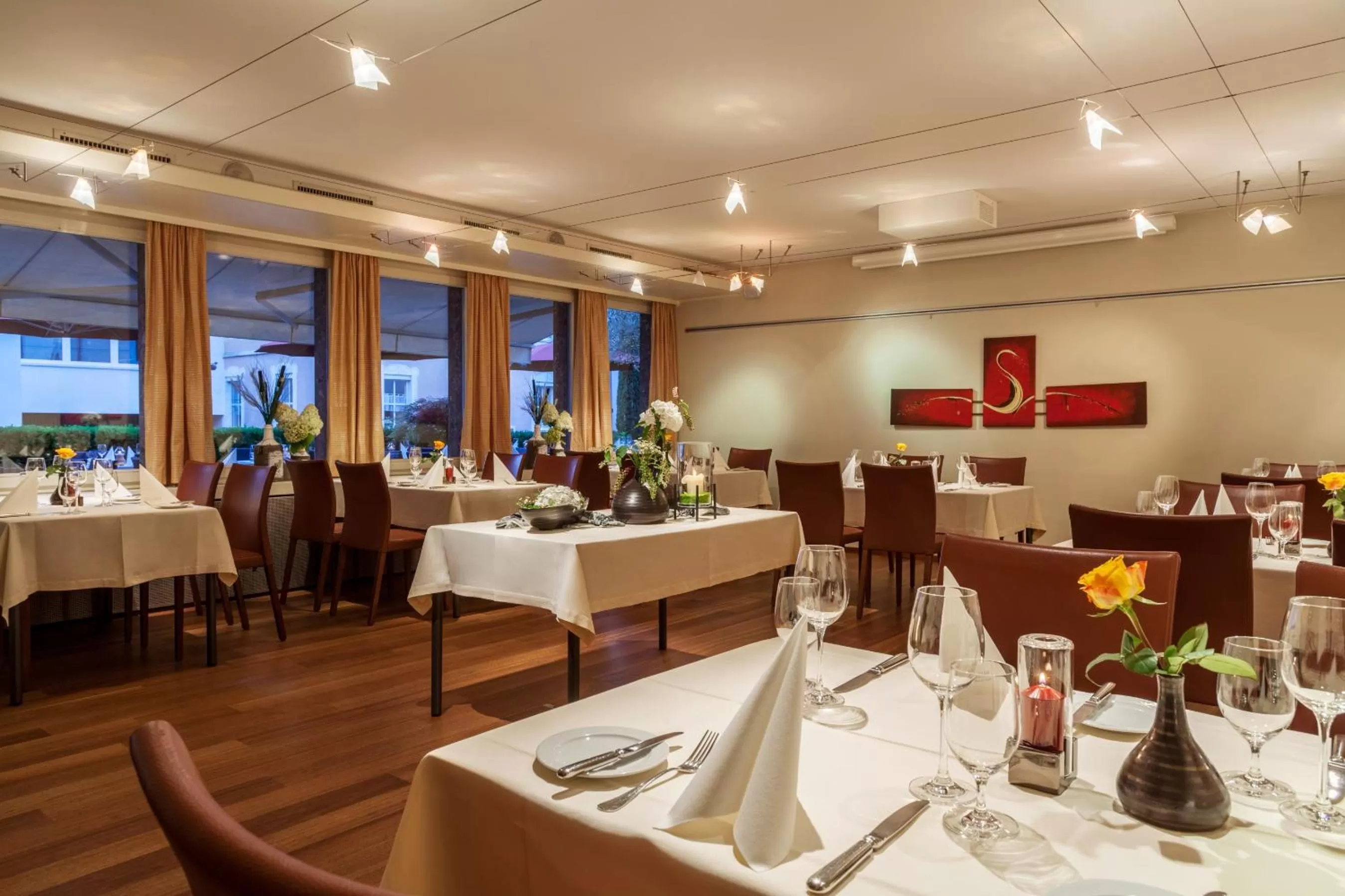 Restaurant/places to eat in Hotel Germania
