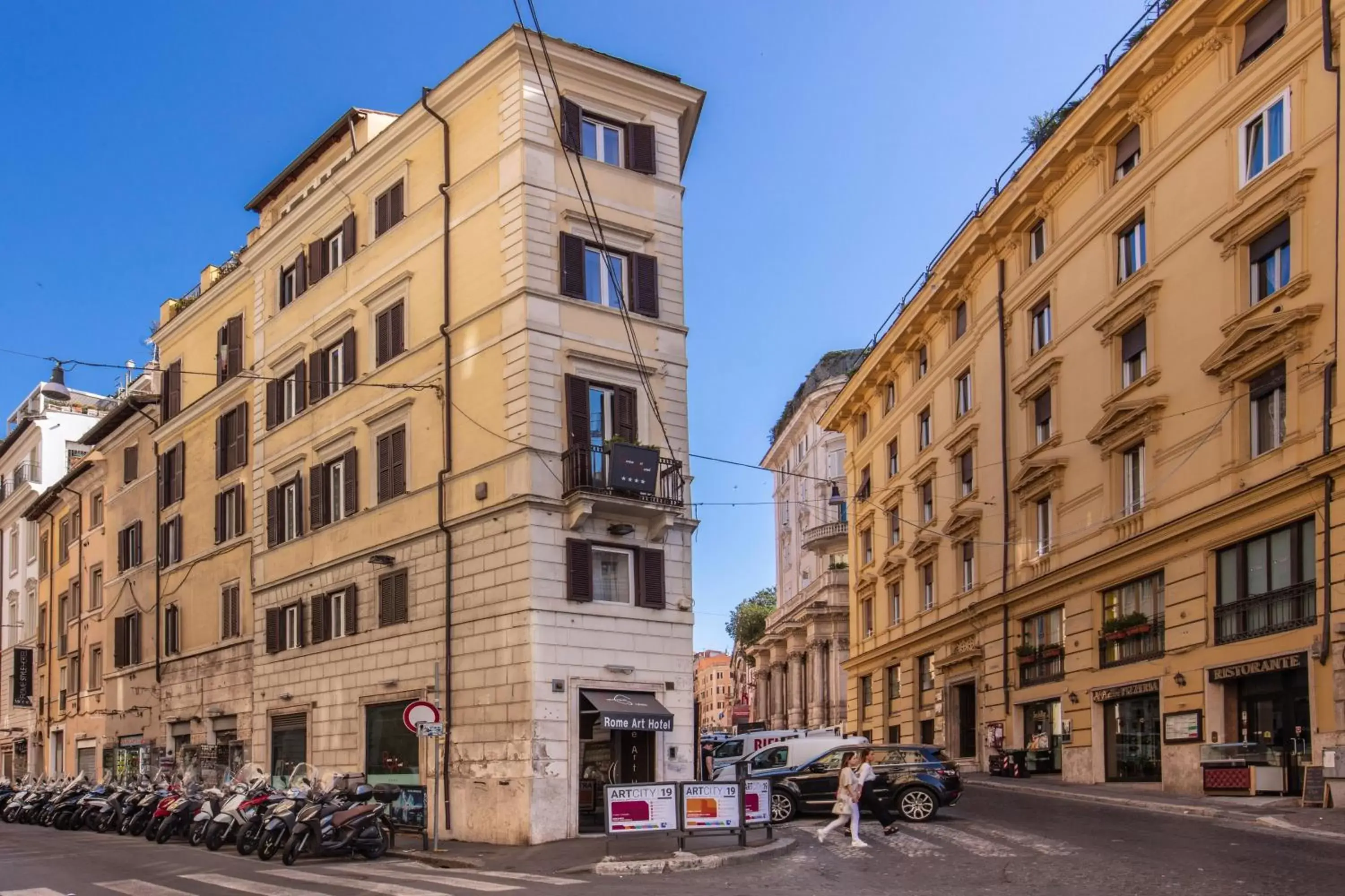 Property building in Rome Art Hotel - Gruppo Trevi Hotels
