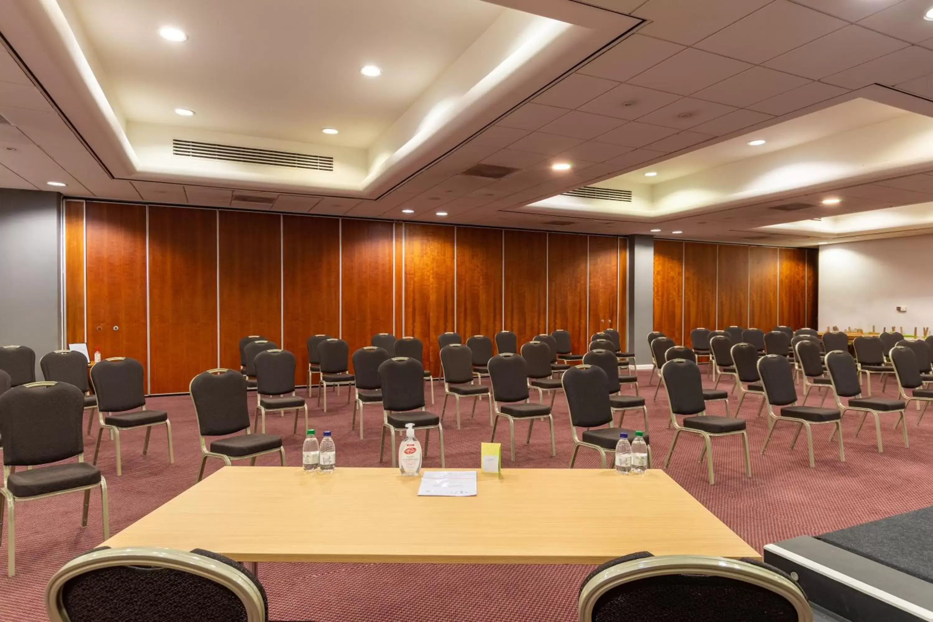 Meeting/conference room in Holiday Inn Liverpool City Centre, an IHG Hotel