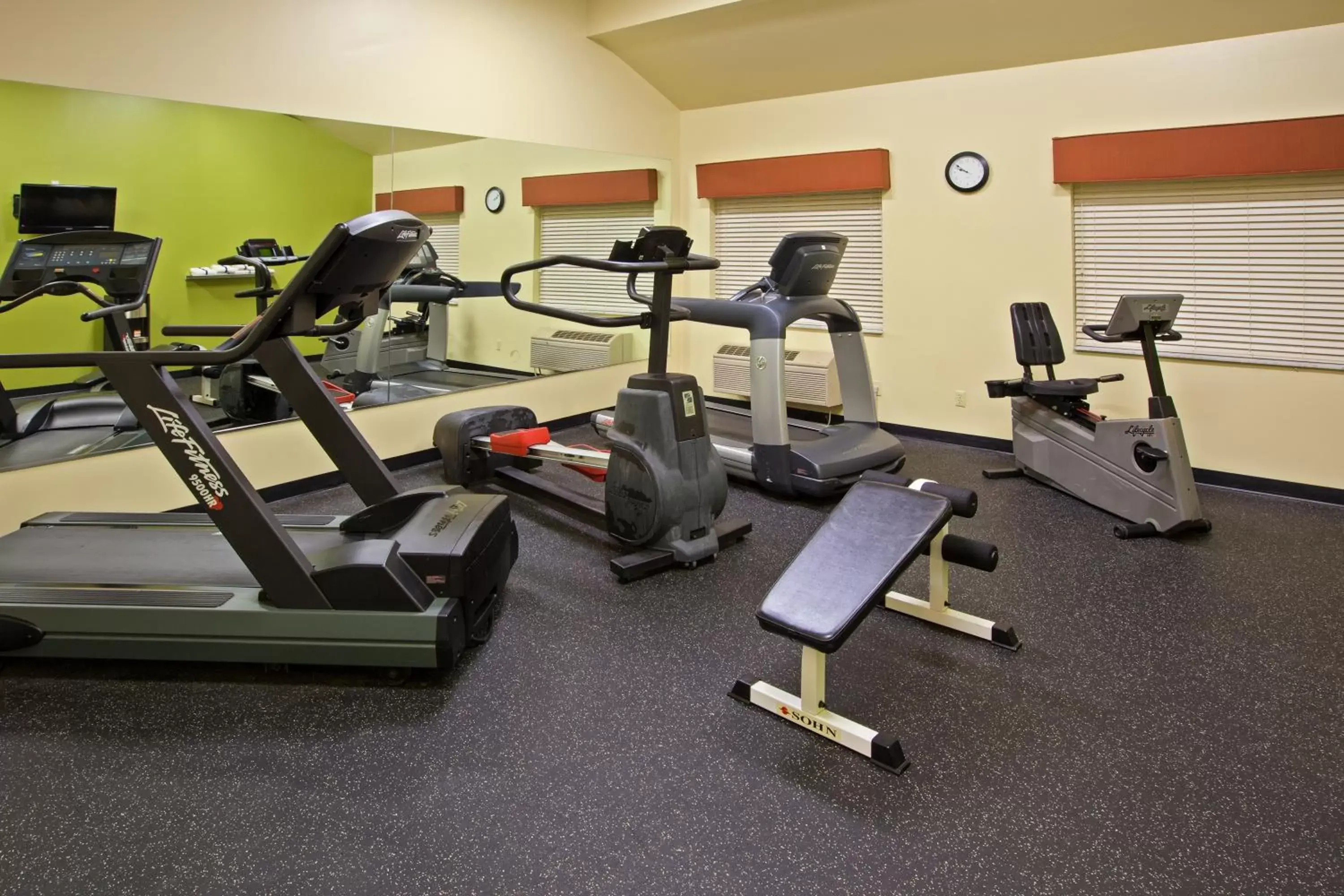 Fitness centre/facilities, Fitness Center/Facilities in Country Inn & Suites by Radisson, Kalamazoo, MI