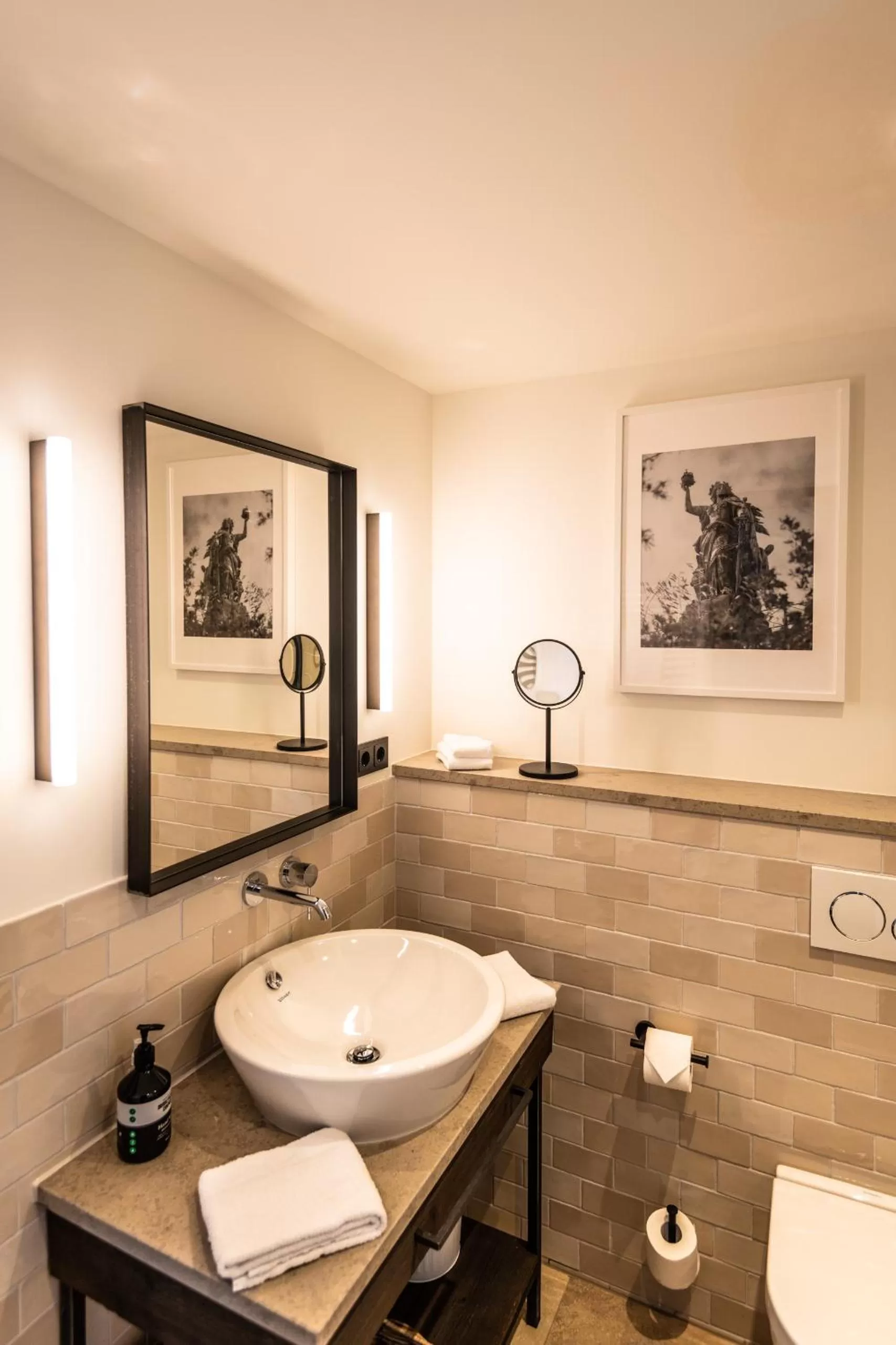 Bathroom in PAPA RHEIN - Hotel & Spa