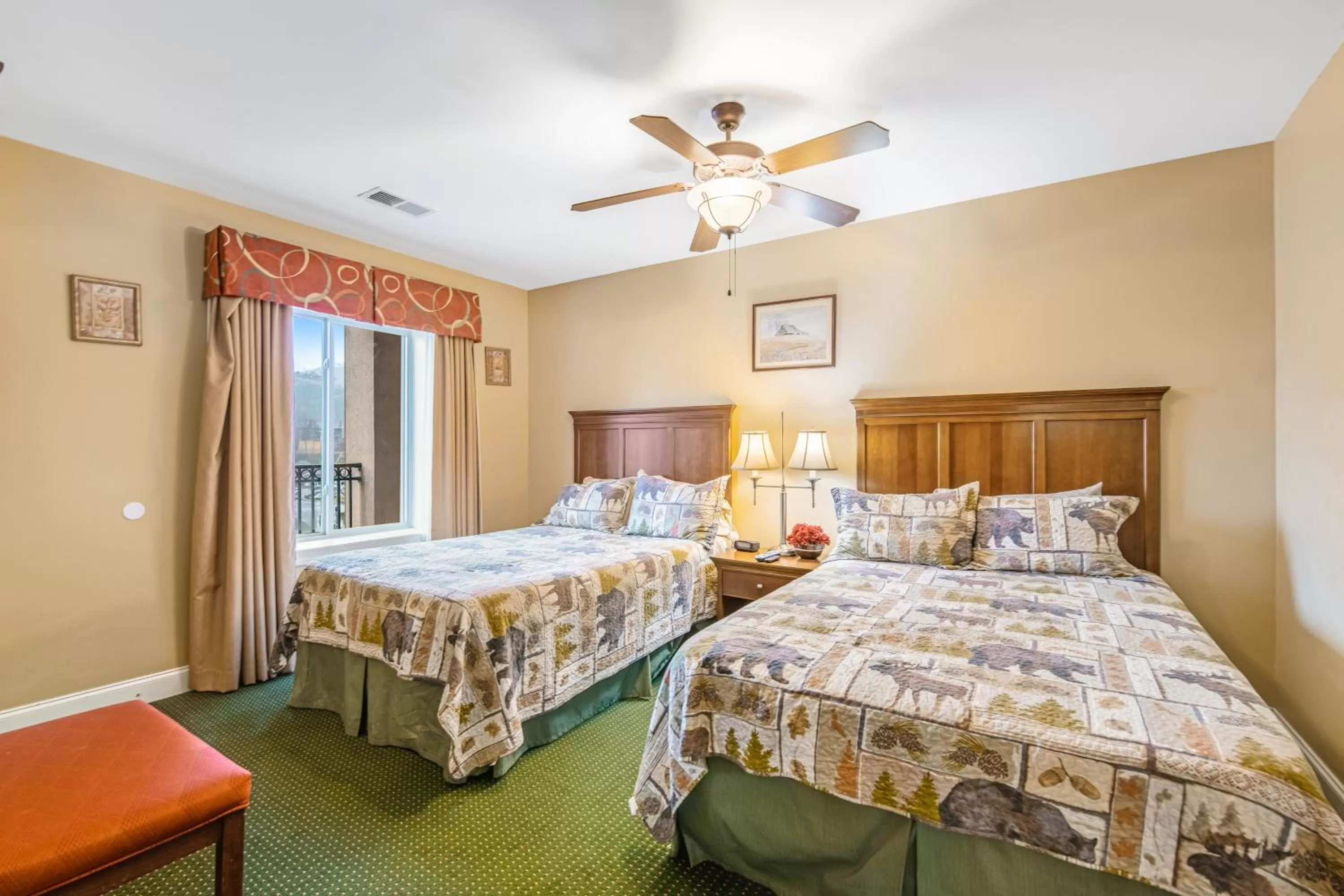 Bed in Summit Manor Condos Unit B3052