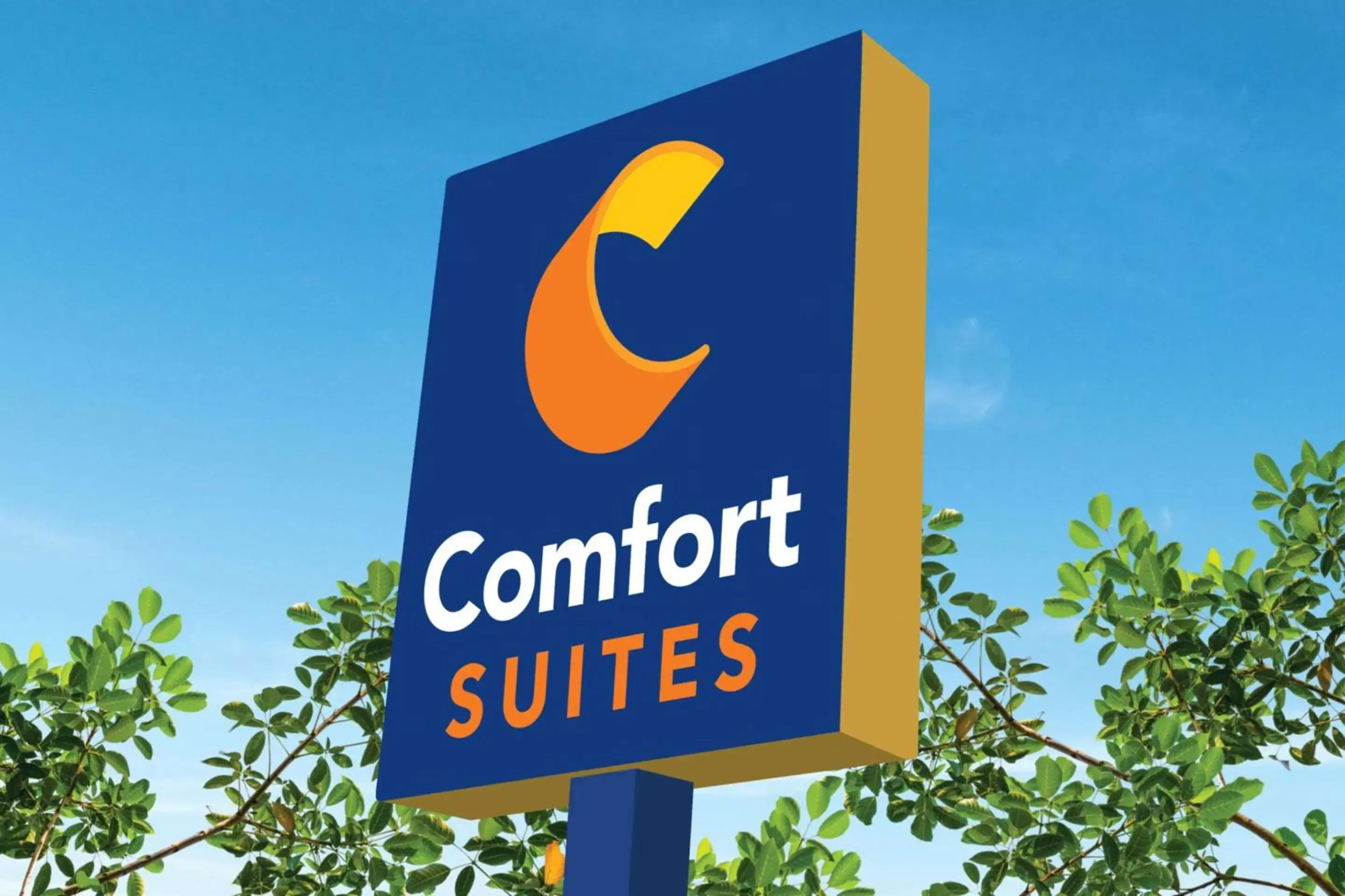 Property building in Comfort Suites