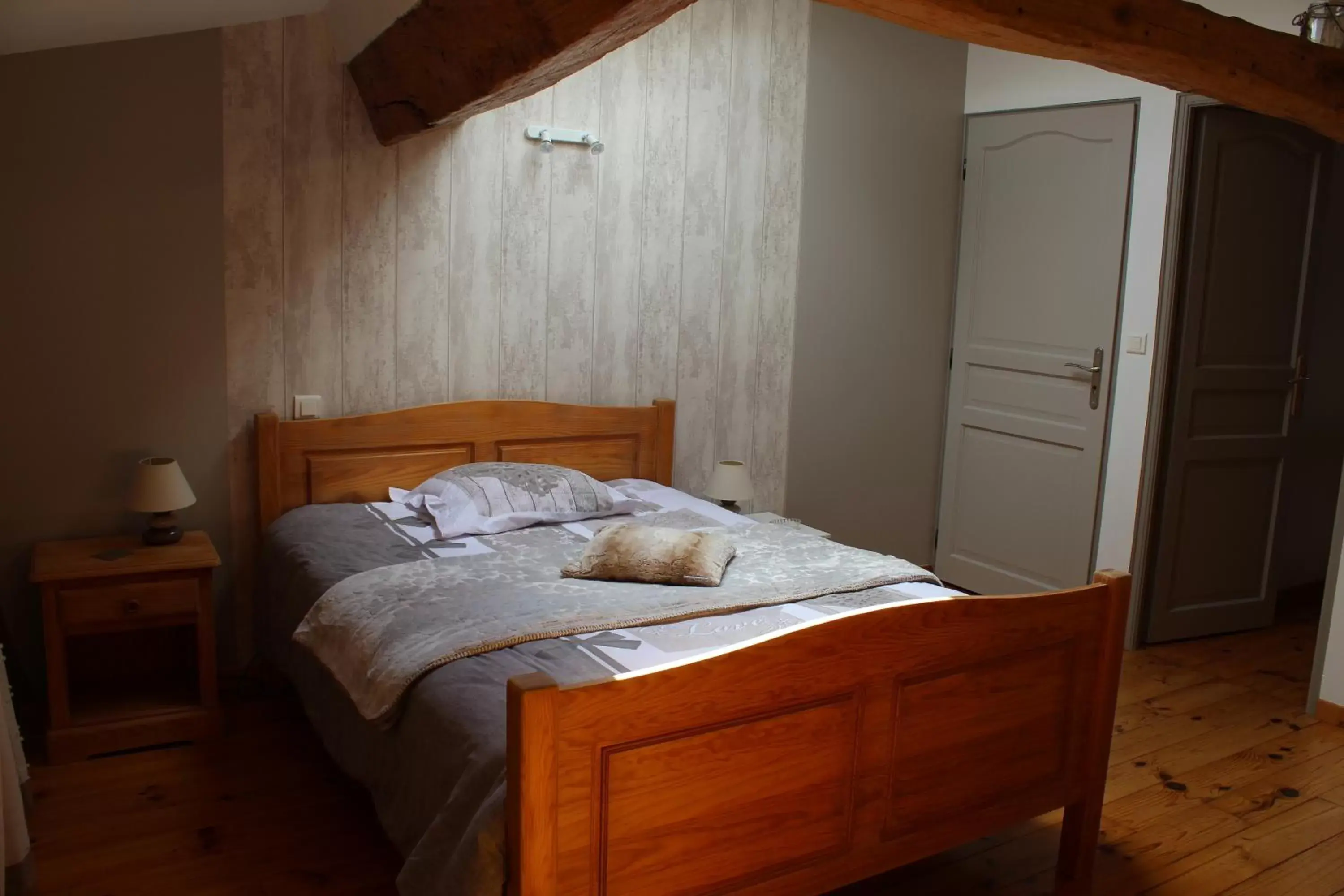 Bed in les bruyeres