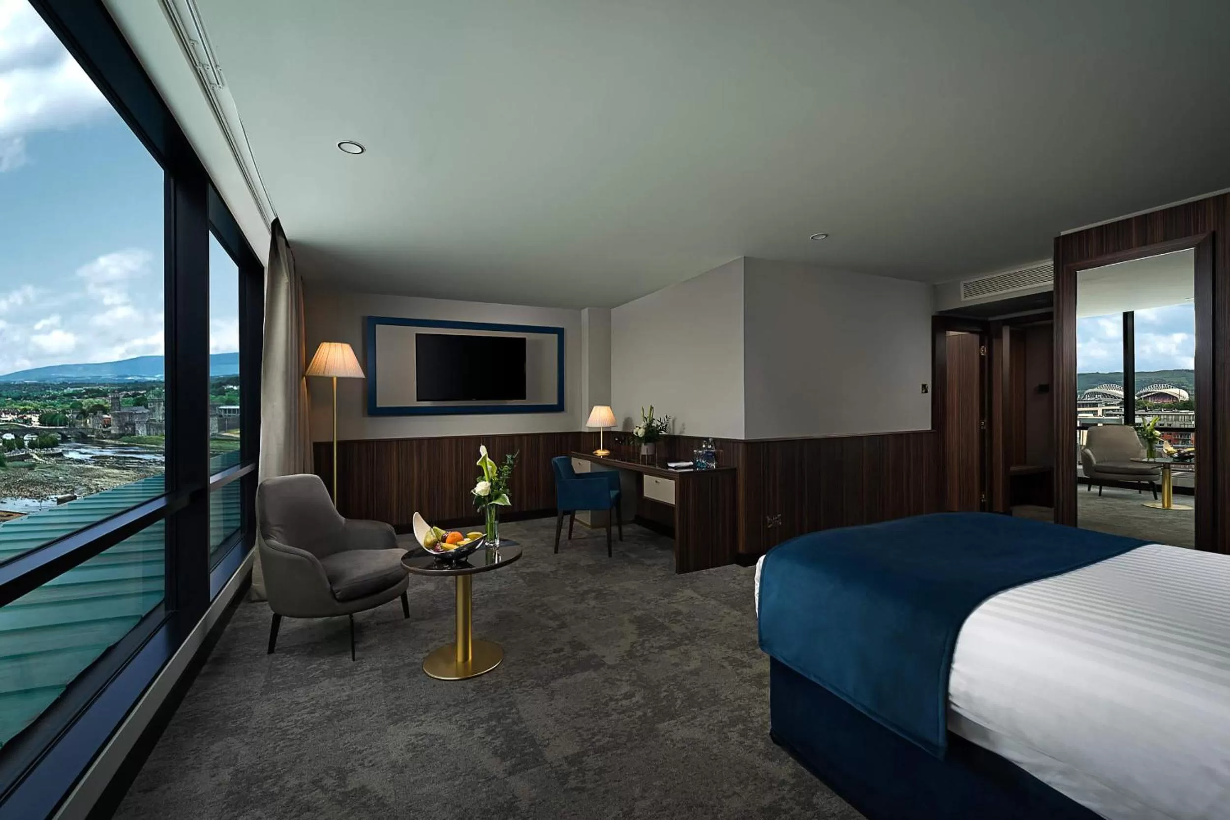 TV and multimedia, Bed in The Savoy Hotel