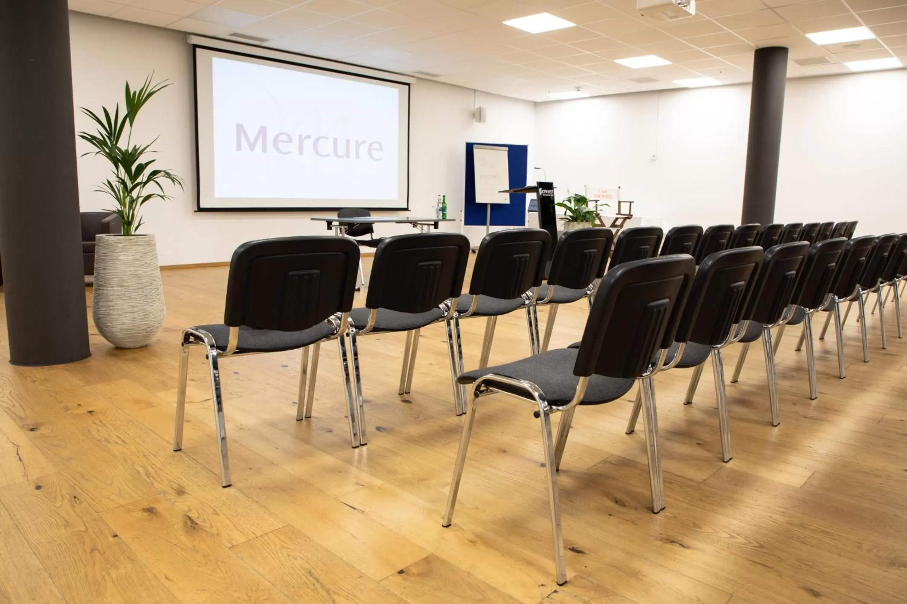 Meeting/conference room in Mercure Chur City West