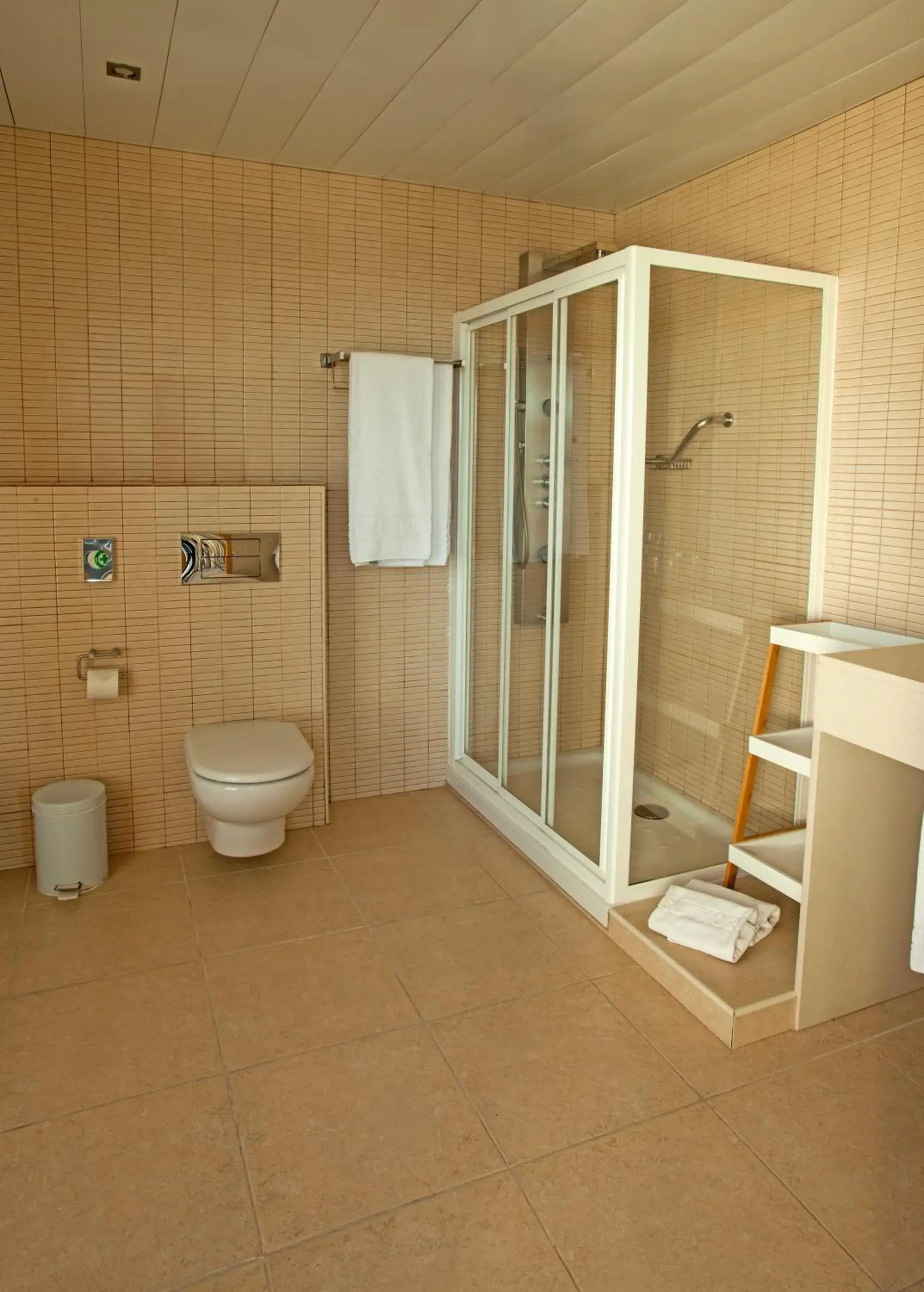 Bedroom, Bathroom in Hotel Horitzo by Pierre & Vacances